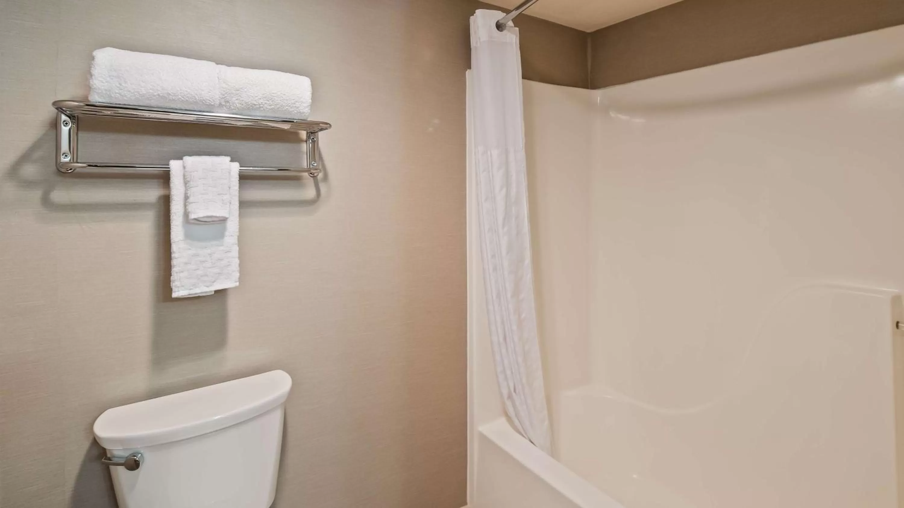 King Suite with Balcony - Non-Smoking in Best Western Plus Executive Suites Albuquerque