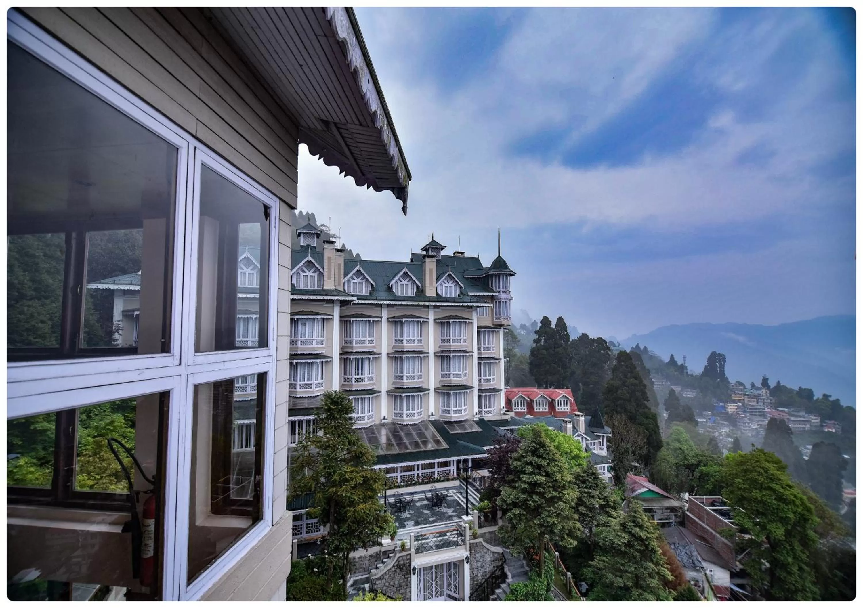 Property building in Cedar Inn