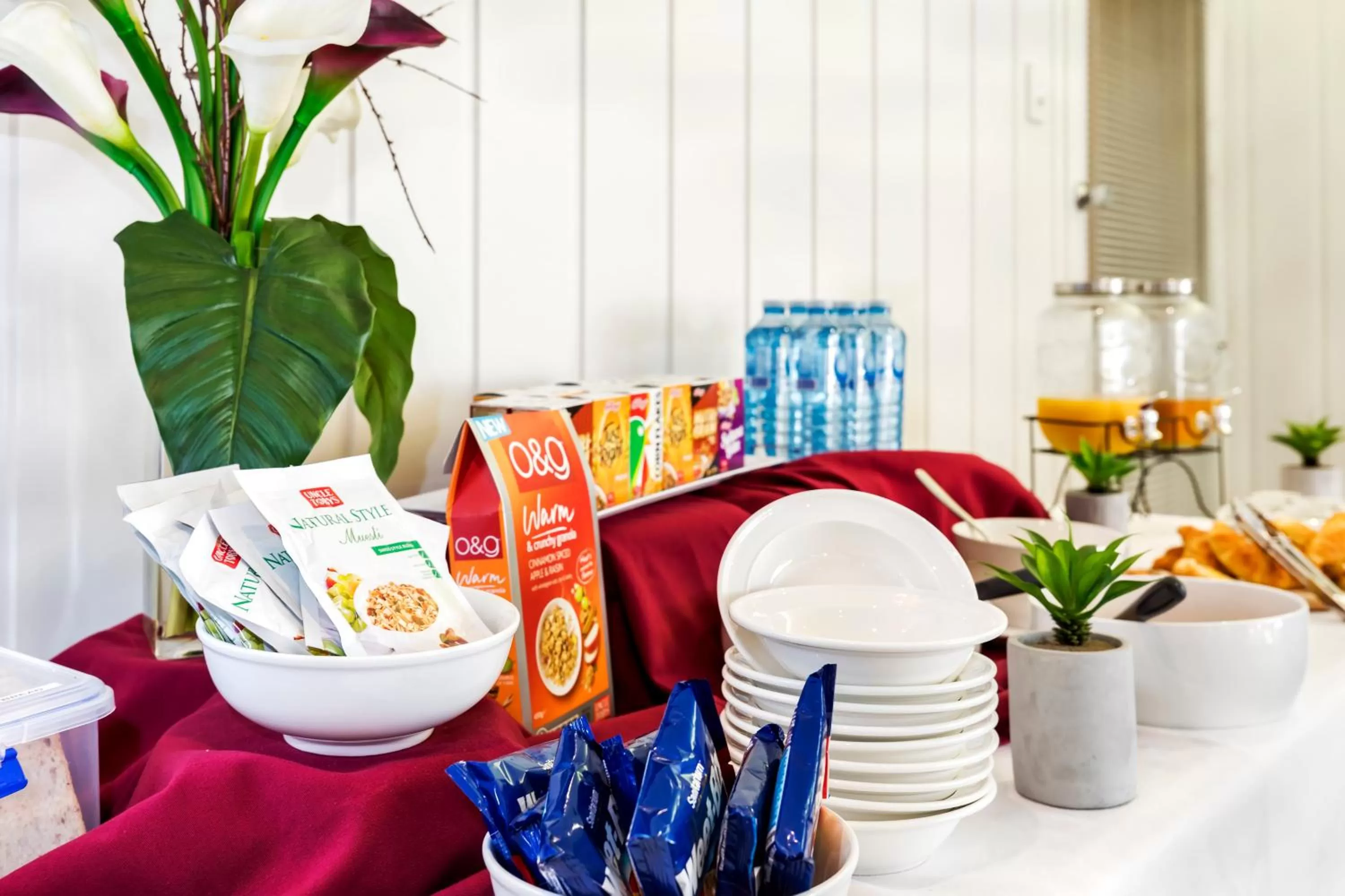 Continental breakfast in Adelaide Road Motor Lodge