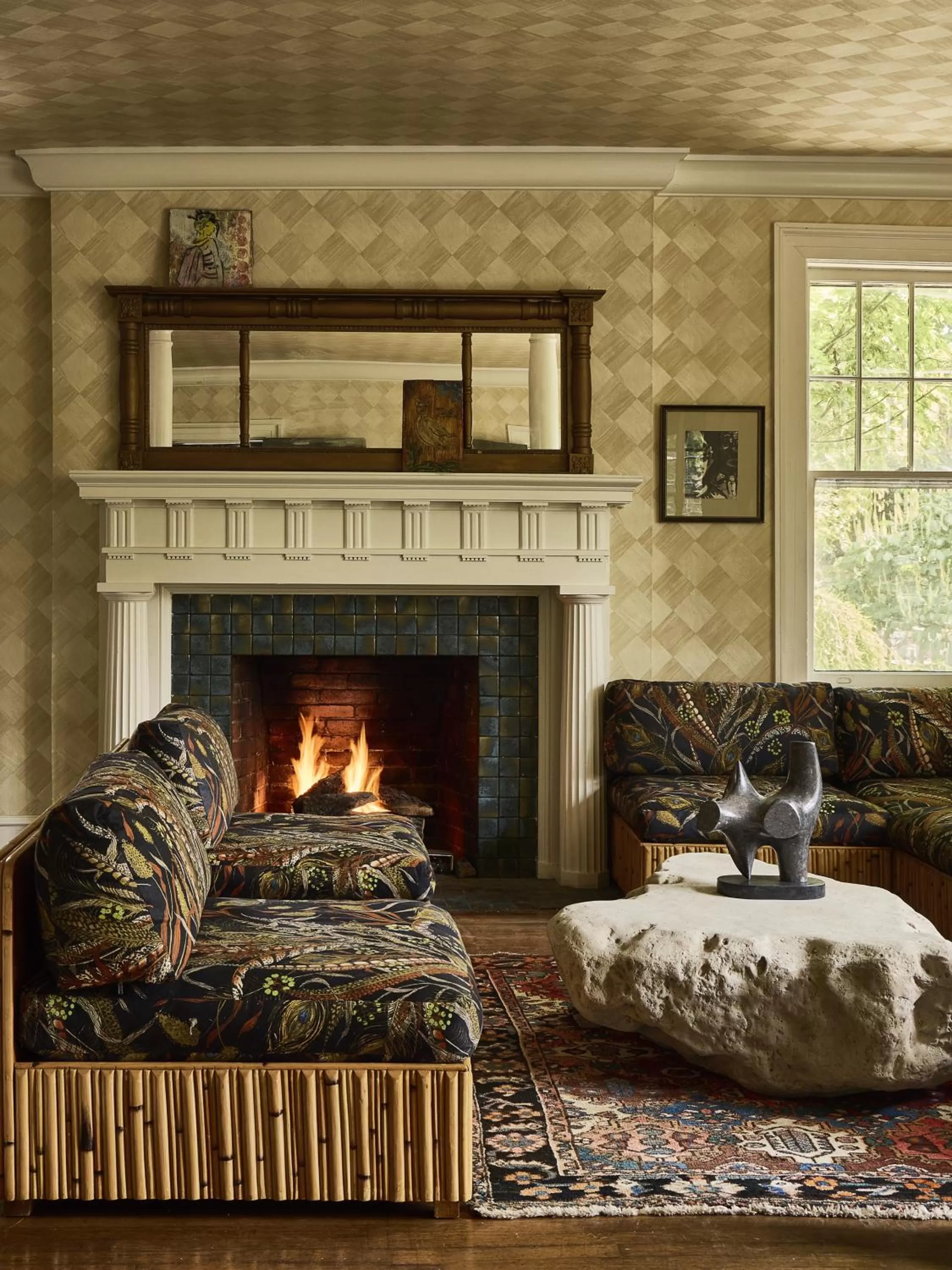 Living room in Blind Tiger Asheville