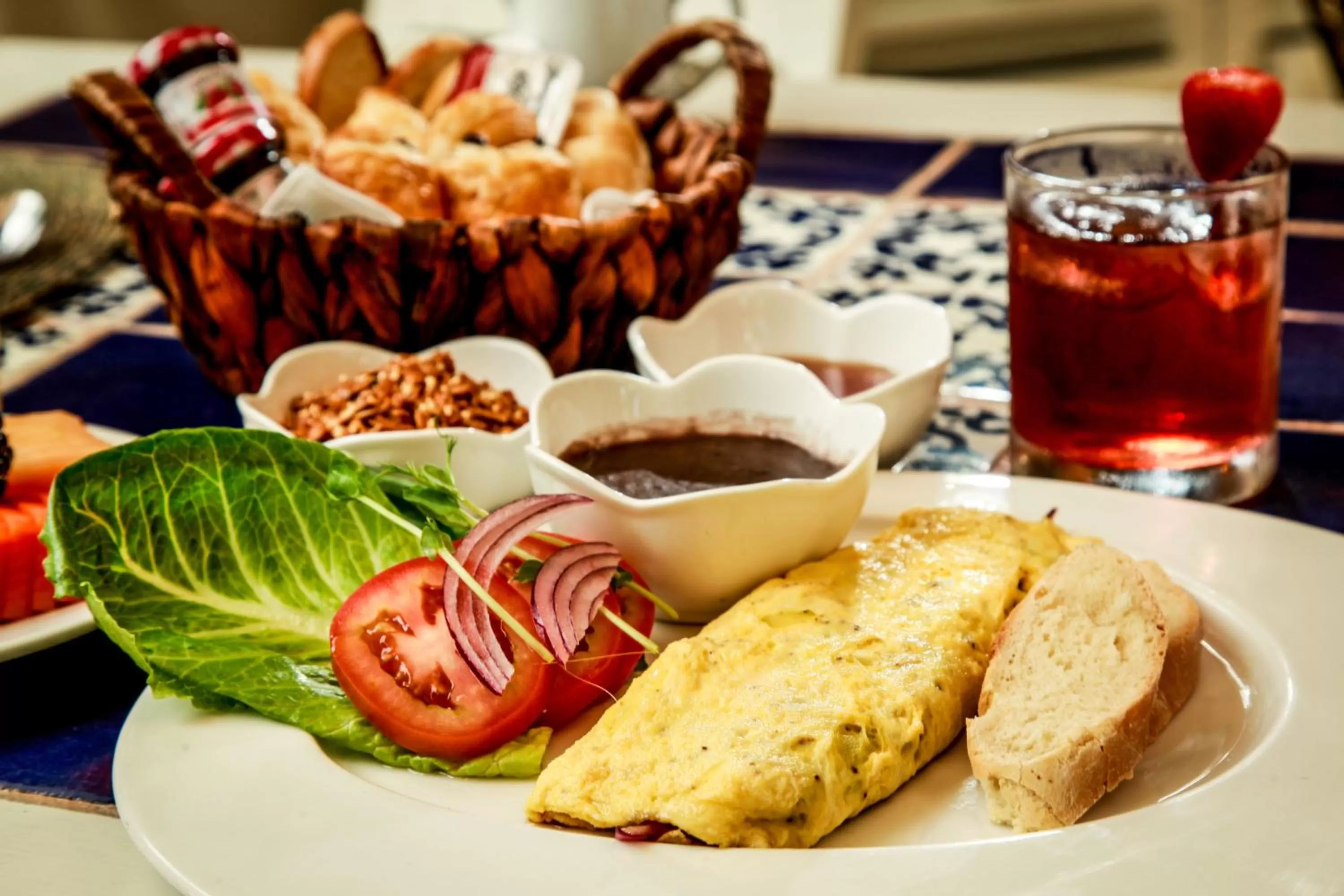 Food and drinks in Villa Las Estrellas Tulum - located at the party zone