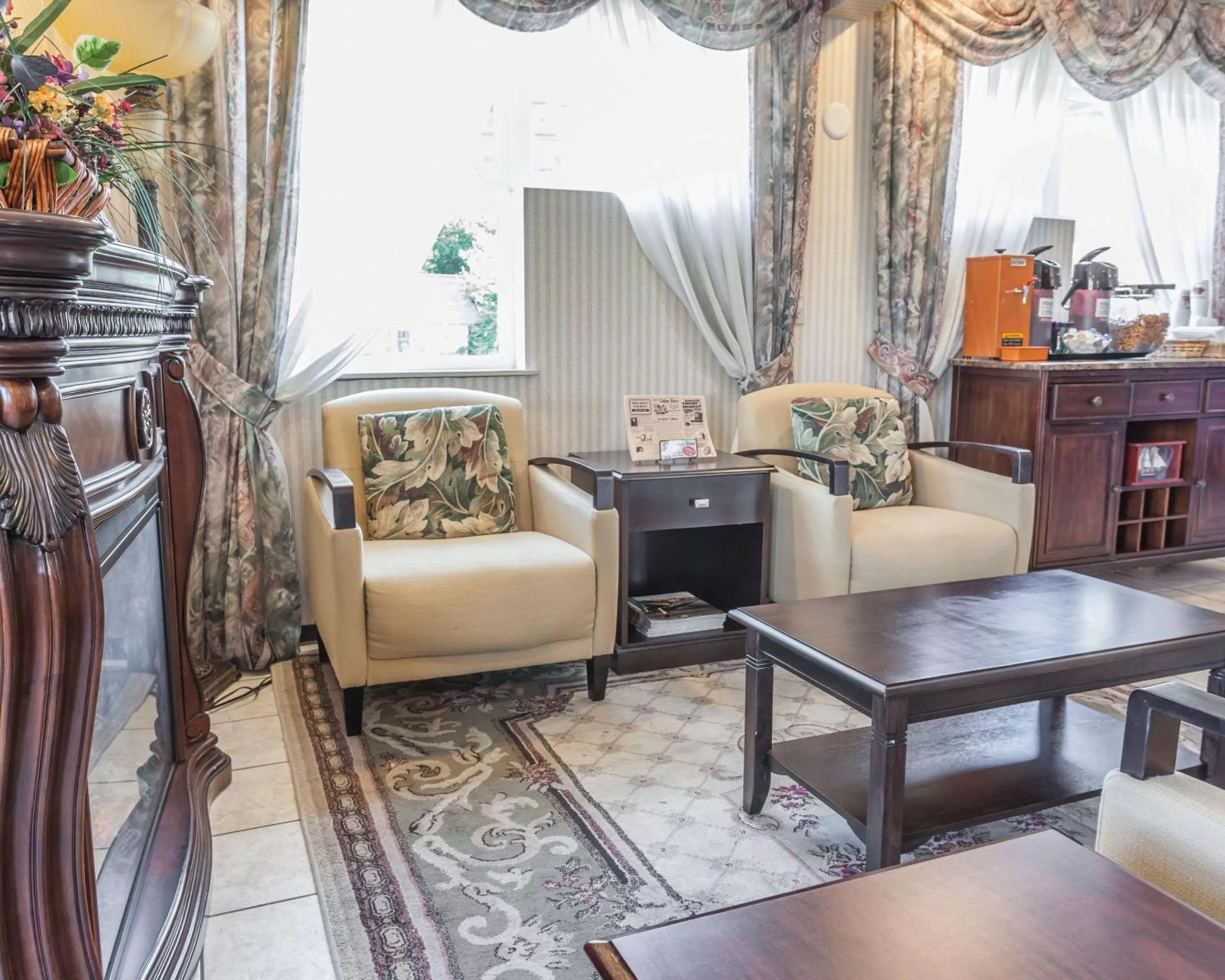 Lobby or reception in Comfort Inn On the Bay