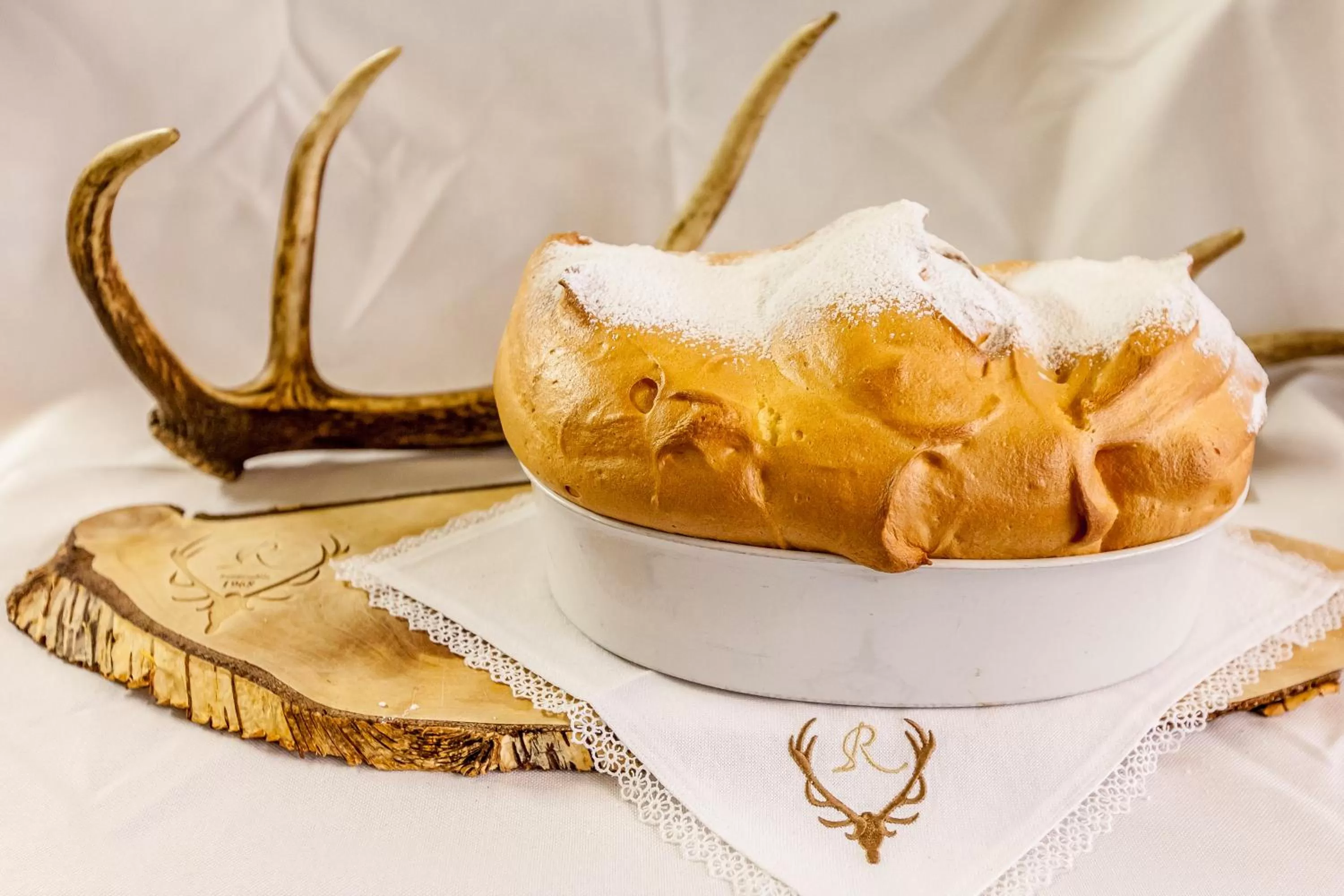 Restaurant/places to eat in Rosis Sonnbergstuben