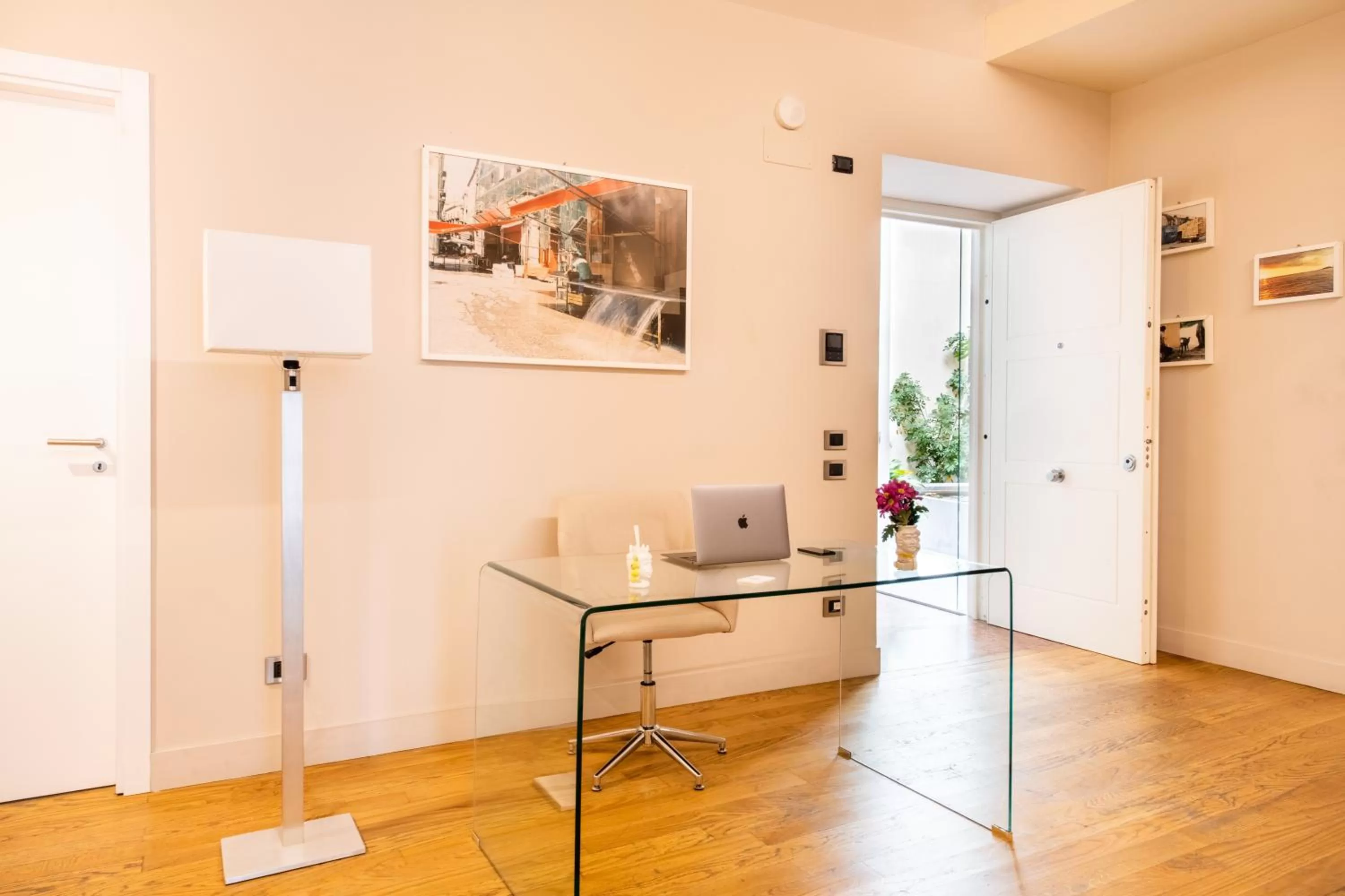 Lobby or reception in Moncada Suites & Apartments