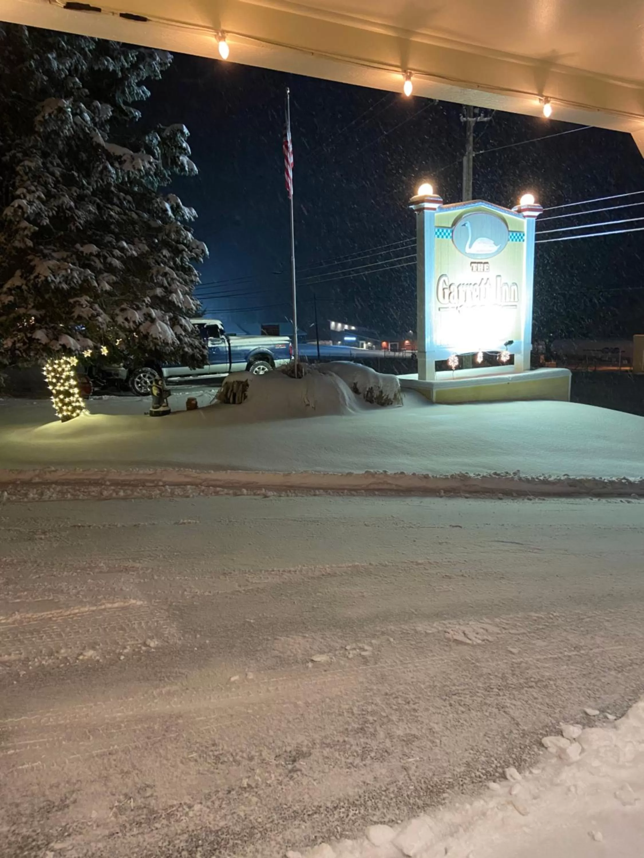 Property logo or sign in The Garrett Inn