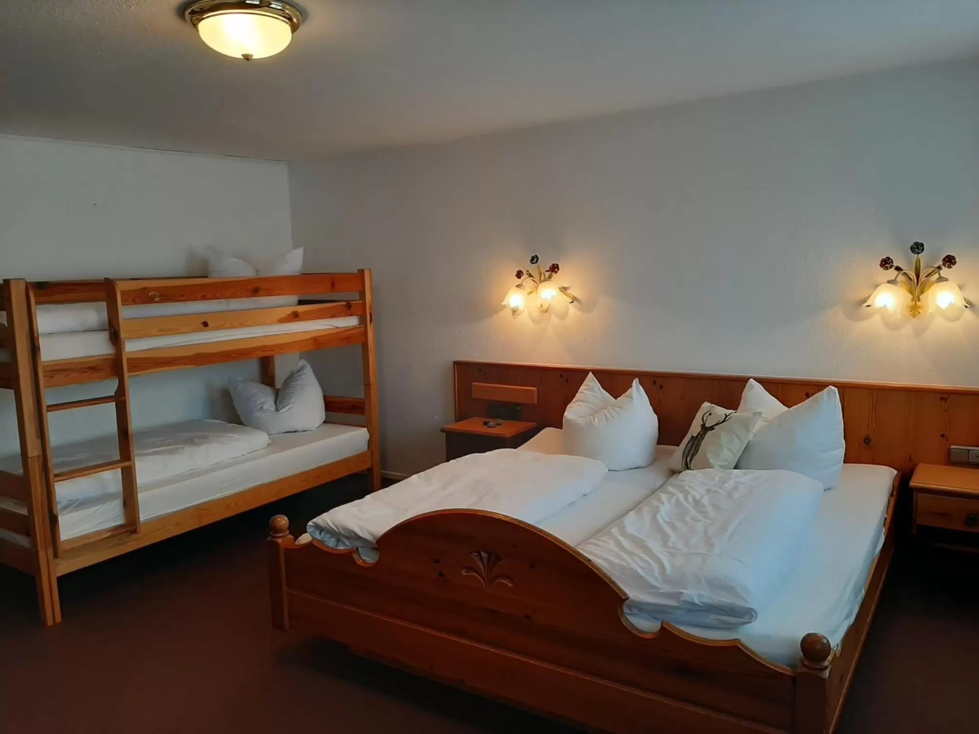 Quadruple Room with Bathroom in Landhaus Sonne