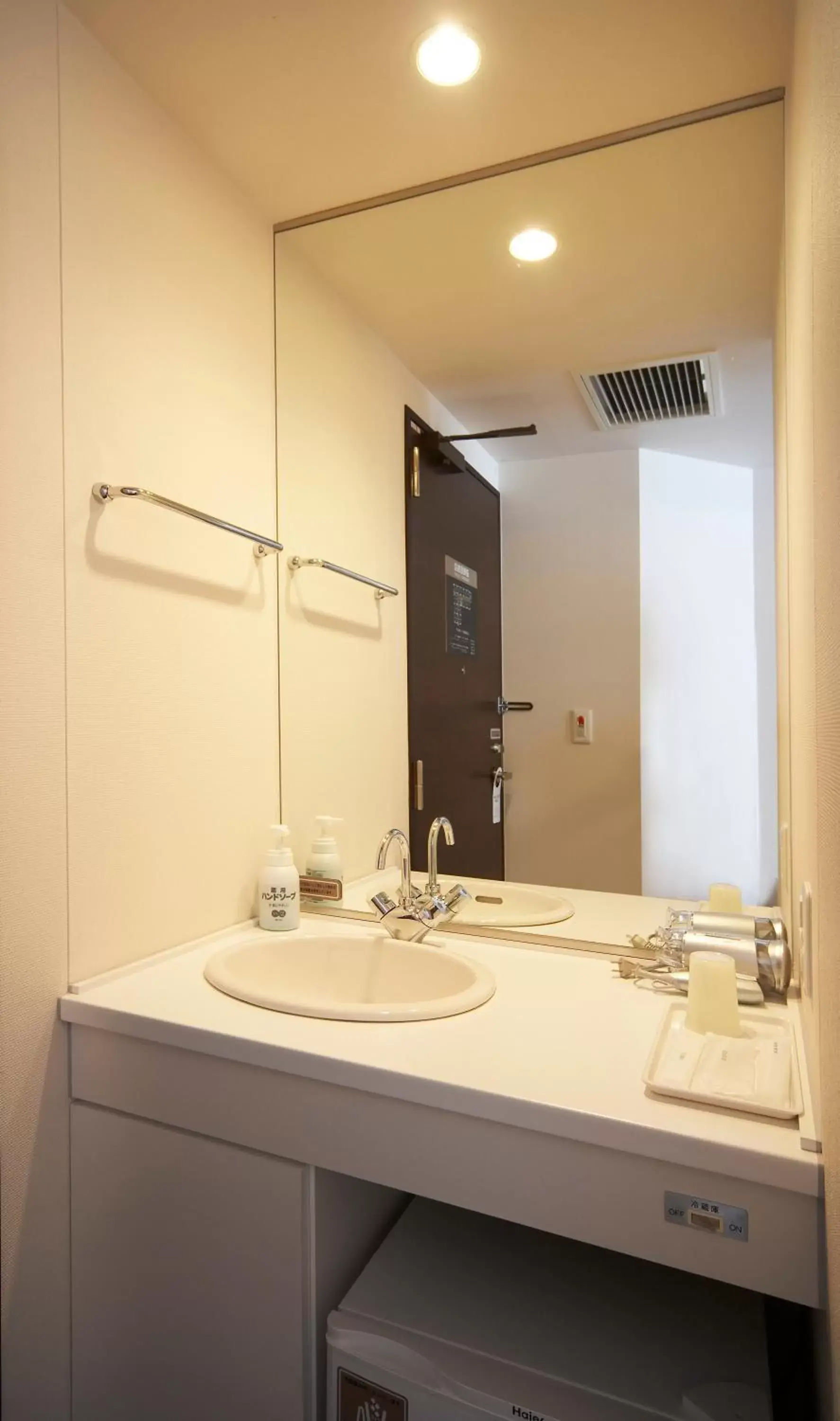 Double Room - Non-Smoking in Dormy Inn Tomakomai Double Room - Non-Smoking in Dormy Inn Tomakomai