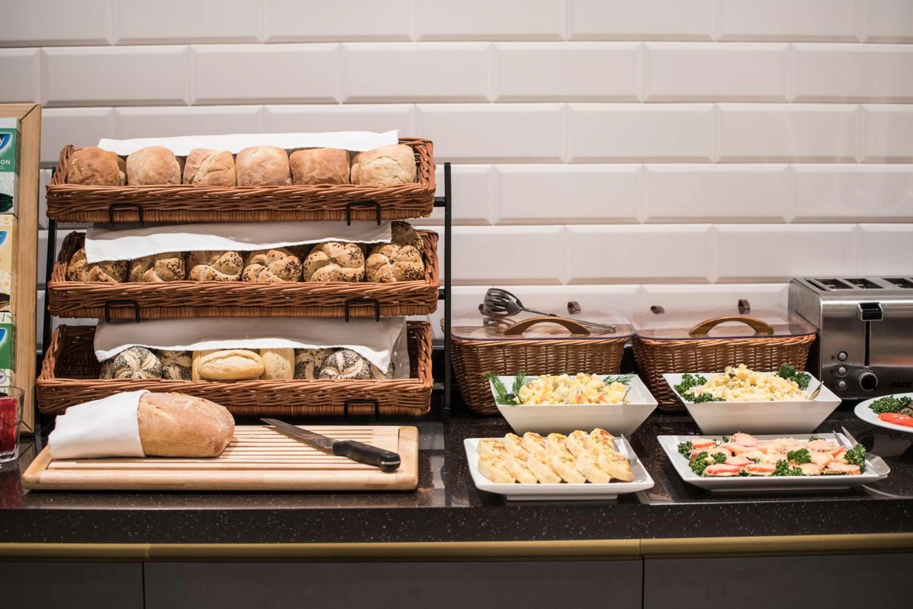 Food and drinks in The Gold Bank