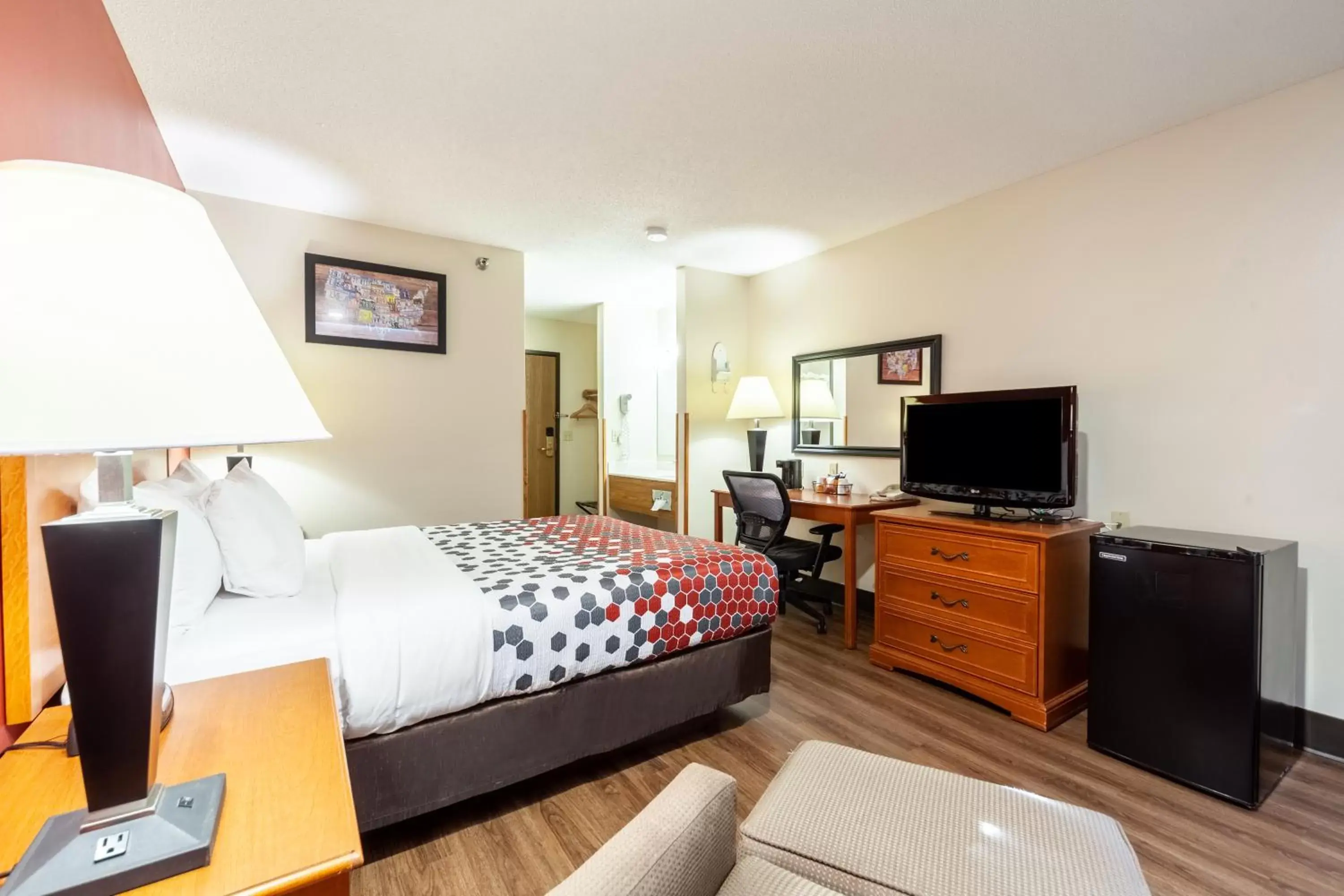 Standard Queen Room - Non Smoking in Econo Lodge Standard Queen Room - Non Smoking in Econo Lodge