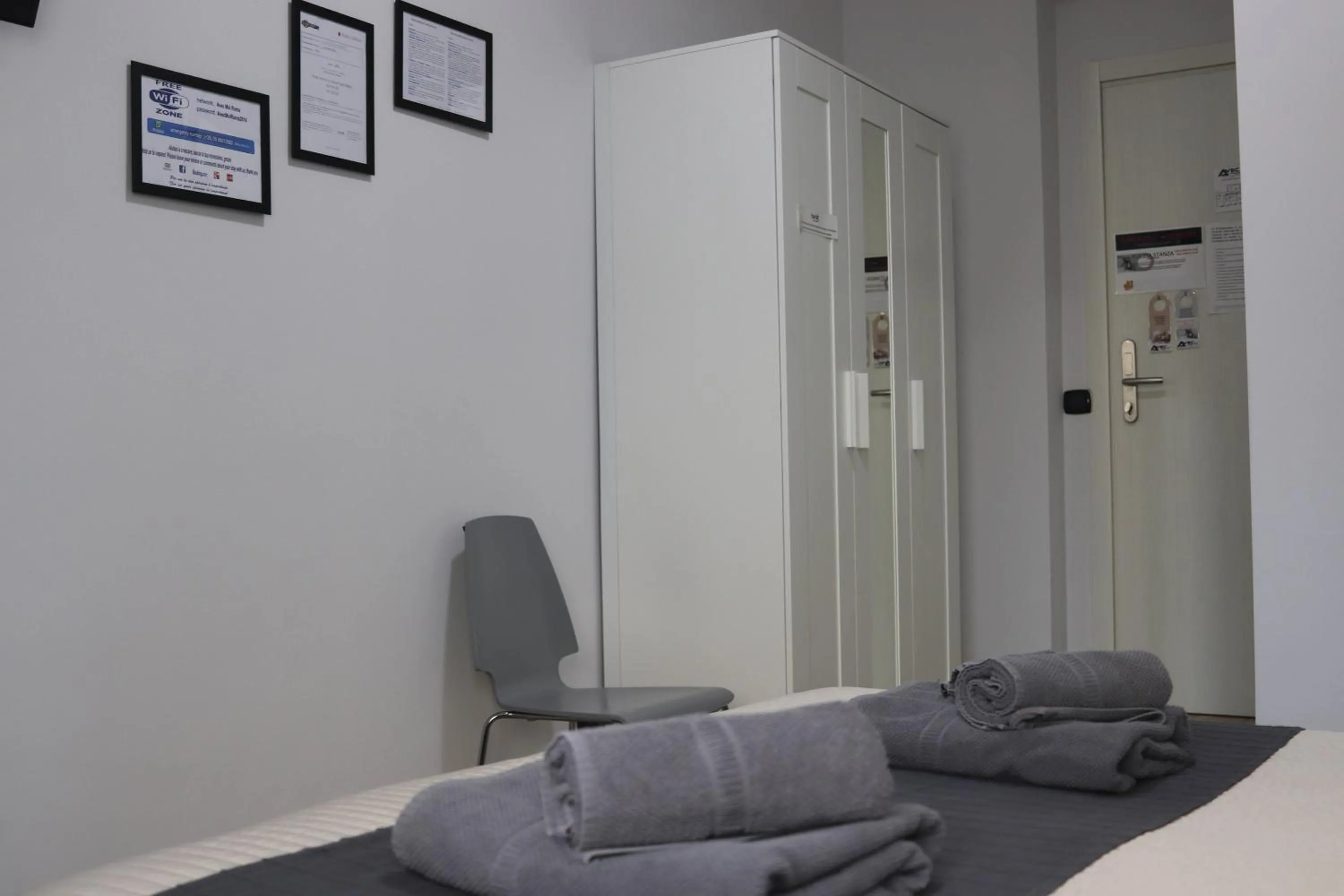 Bedroom in Avec Moi Roma