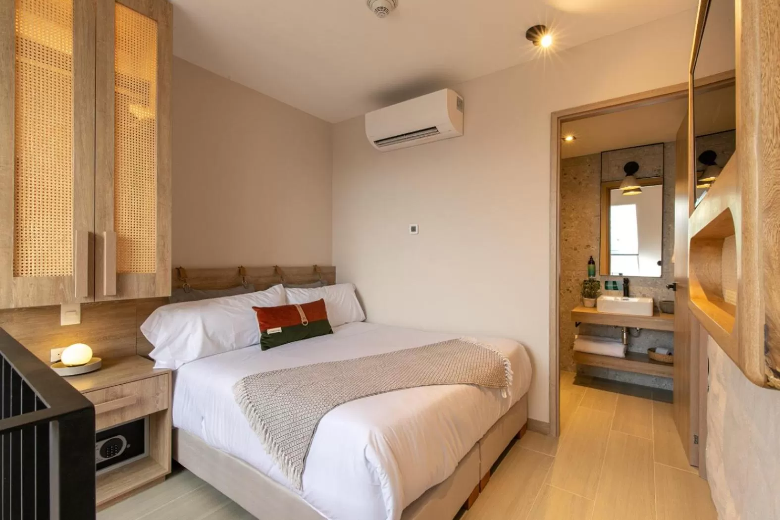 Bed in Landmark Hotel