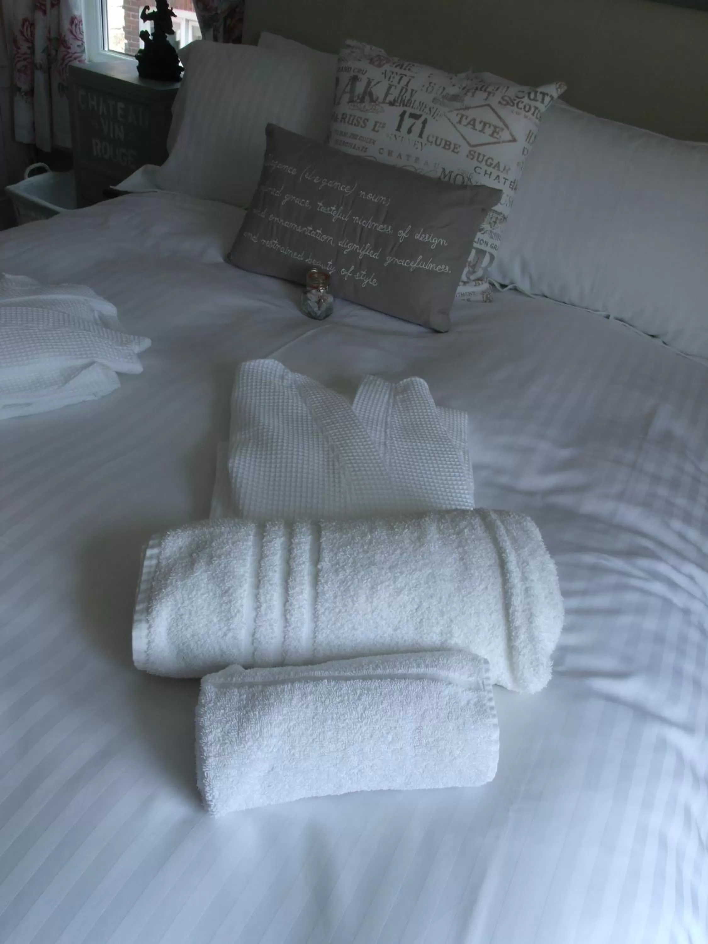 Decorative detail, Bed in Hooray Henrys