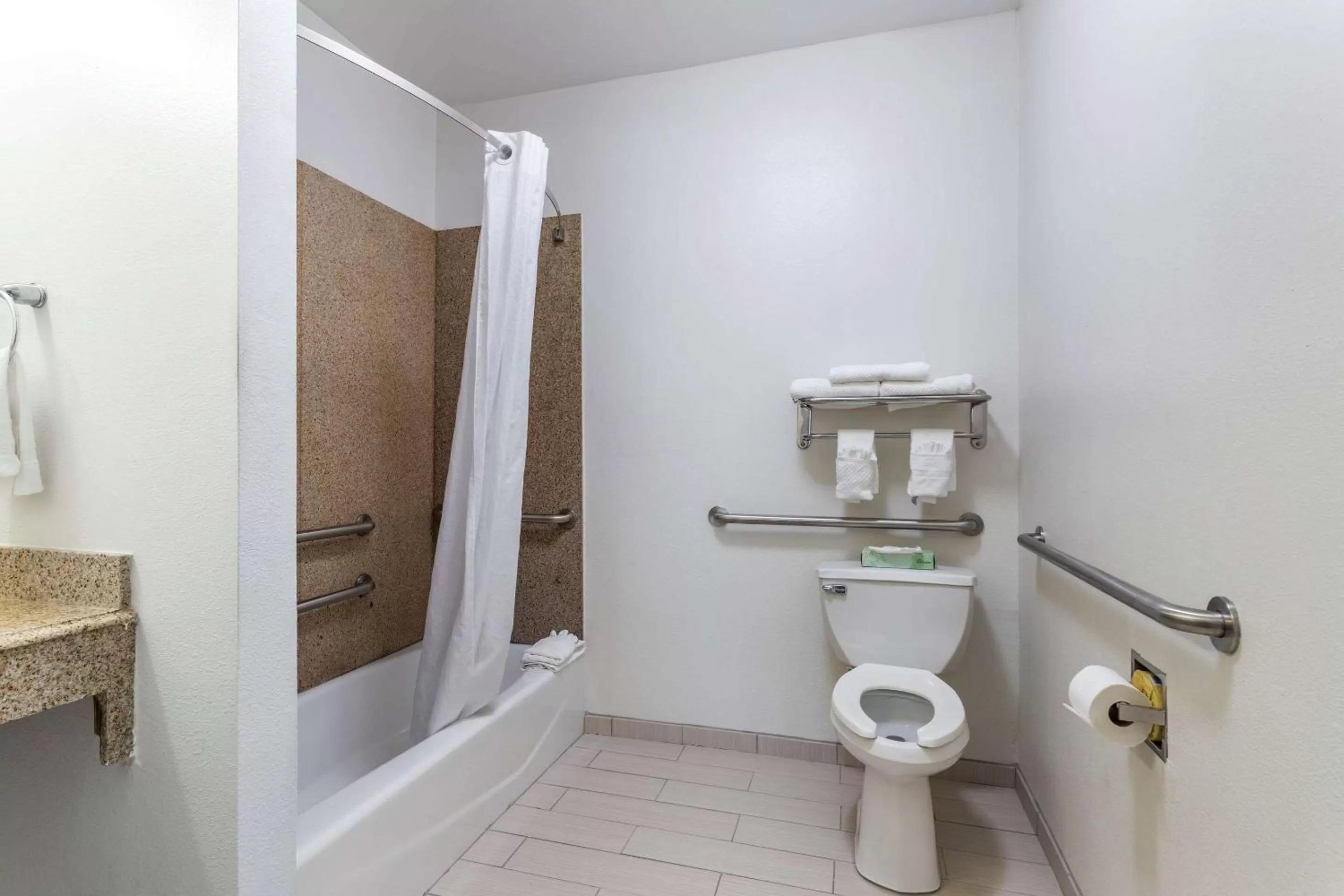 Bathroom in MainStay Suites Port Arthur - Beaumont South