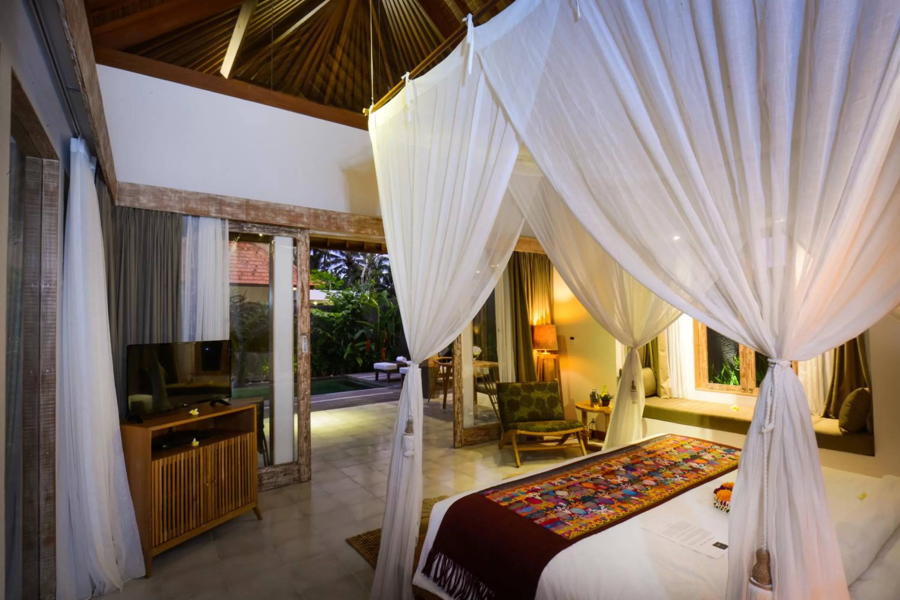 Bedroom, Bed in Purana Boutique Resort