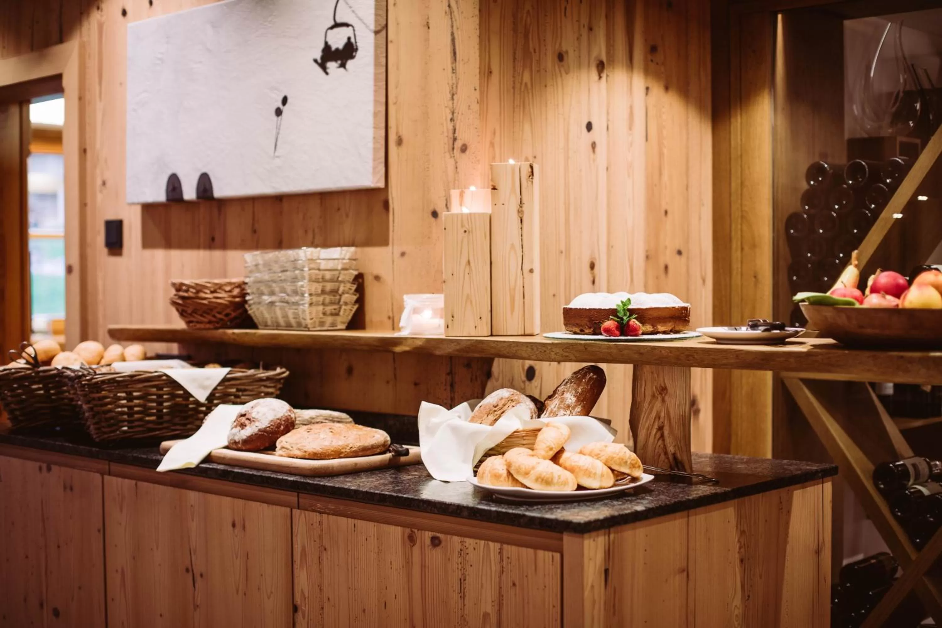 Buffet breakfast in Farm Hotel Chalet Grosslehen