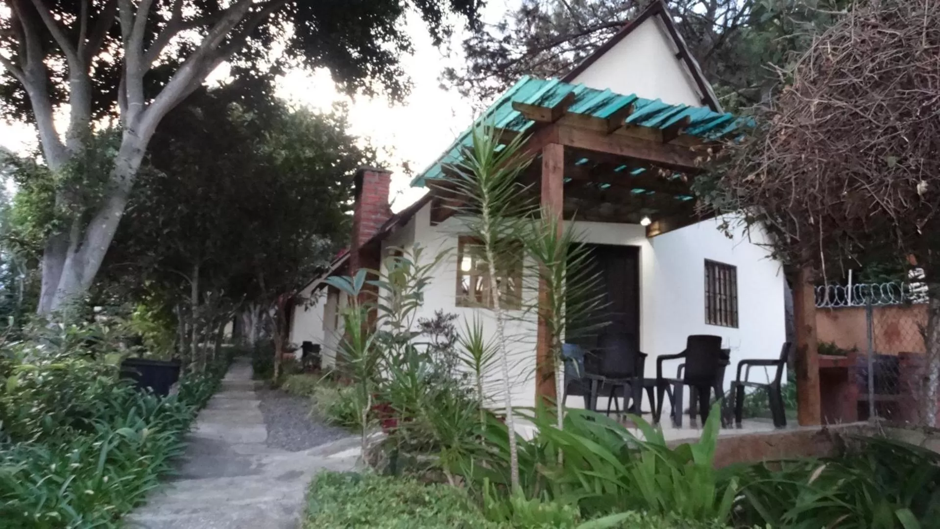 Property building in Hotel Rancho Constanza & Cabañas de la Montaña