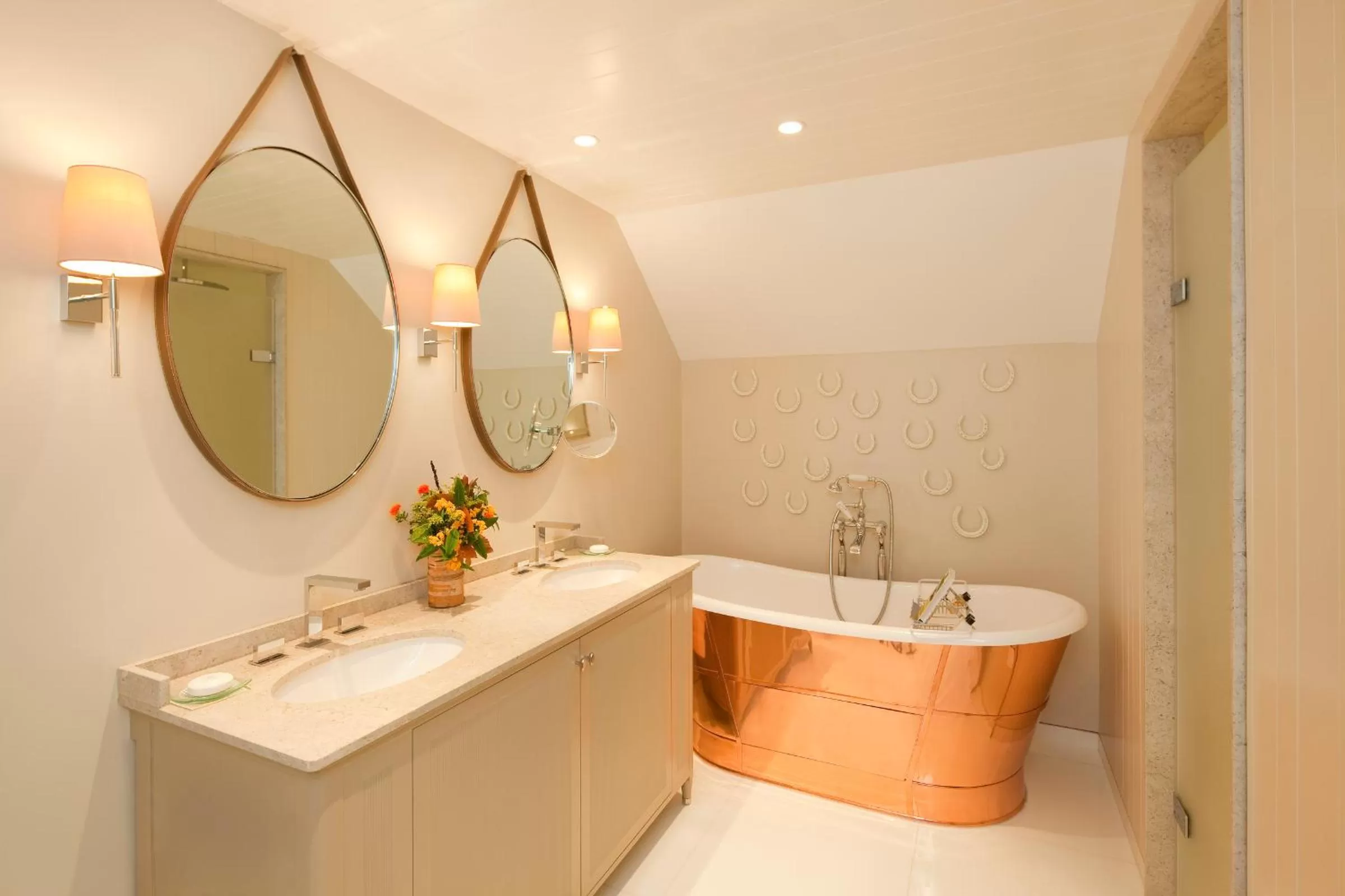 Bathroom in Coworth Park - Dorchester Collection