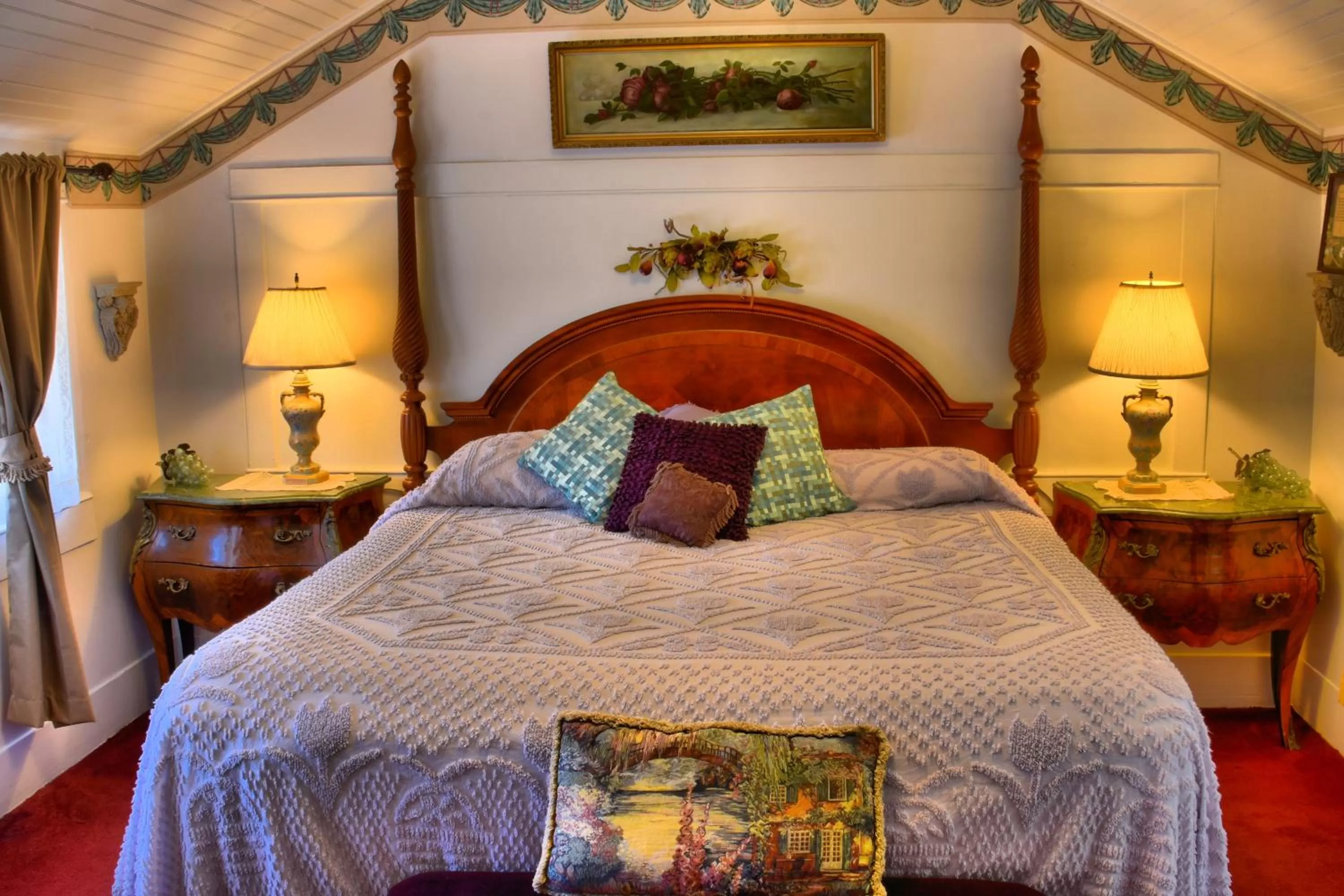 Bedroom, Bed in Bard's Inn