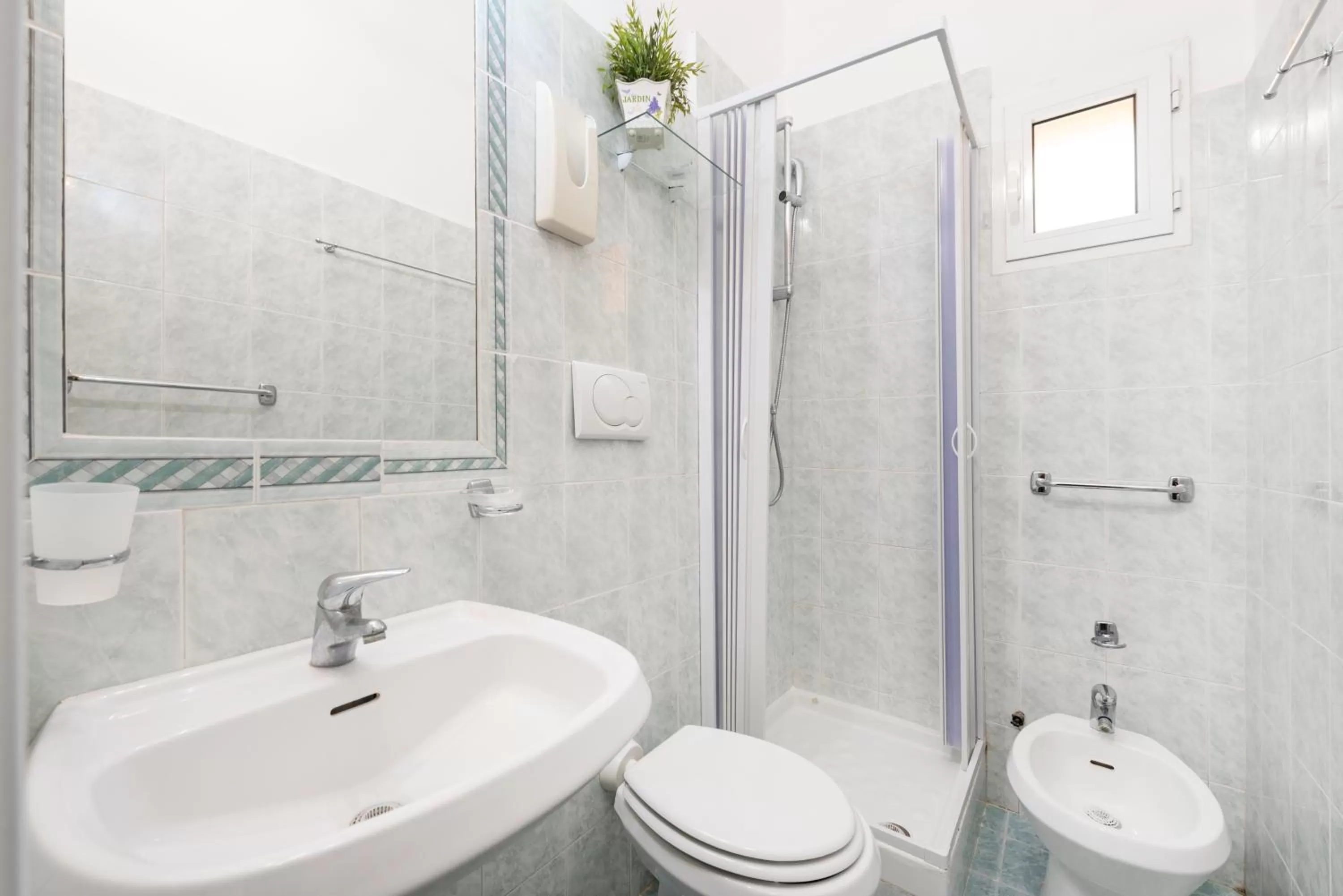 Bathroom in Hotel Infinito - Gruppo BLAM HOTELS