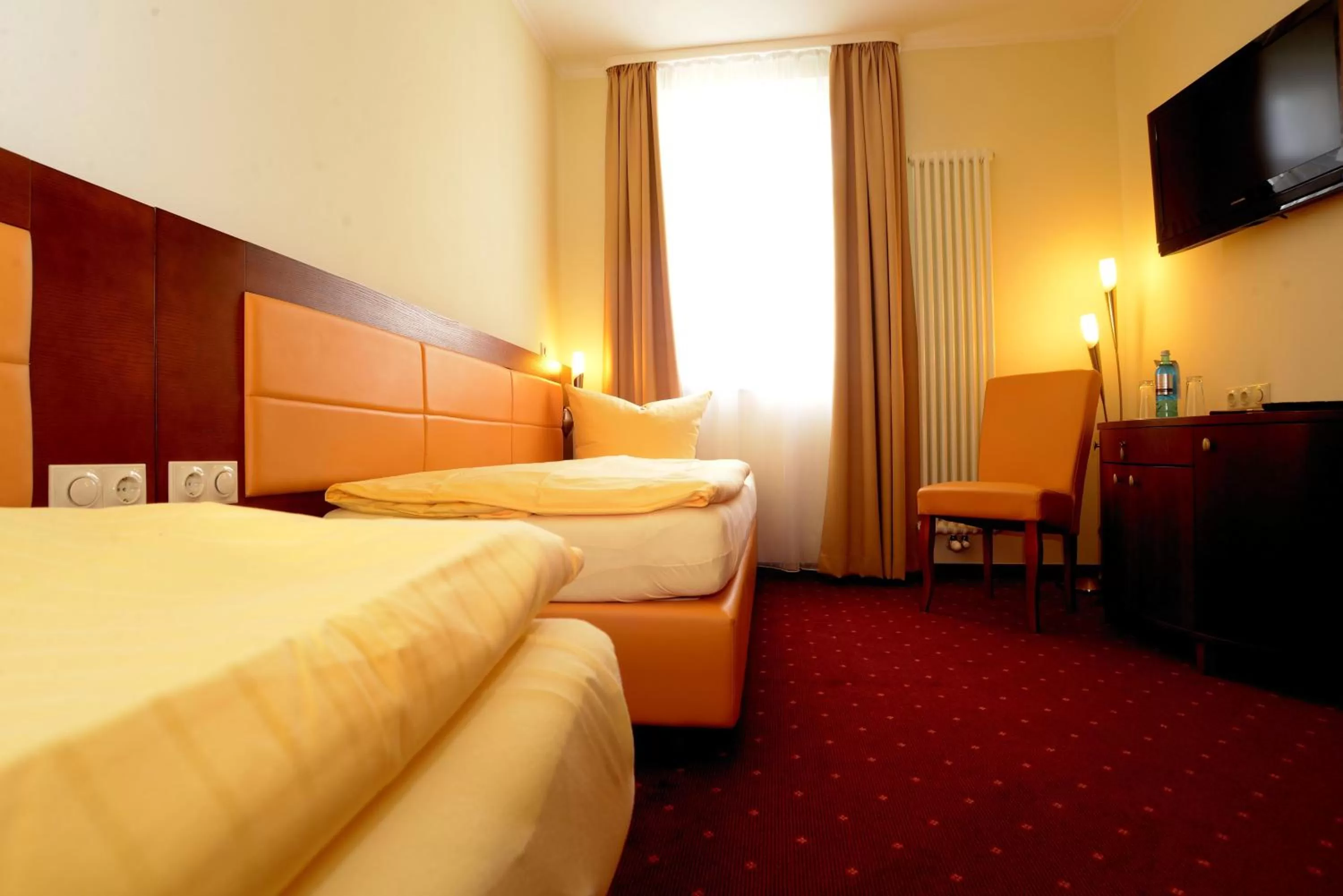 Bedroom, Bed in Hotel Arena City