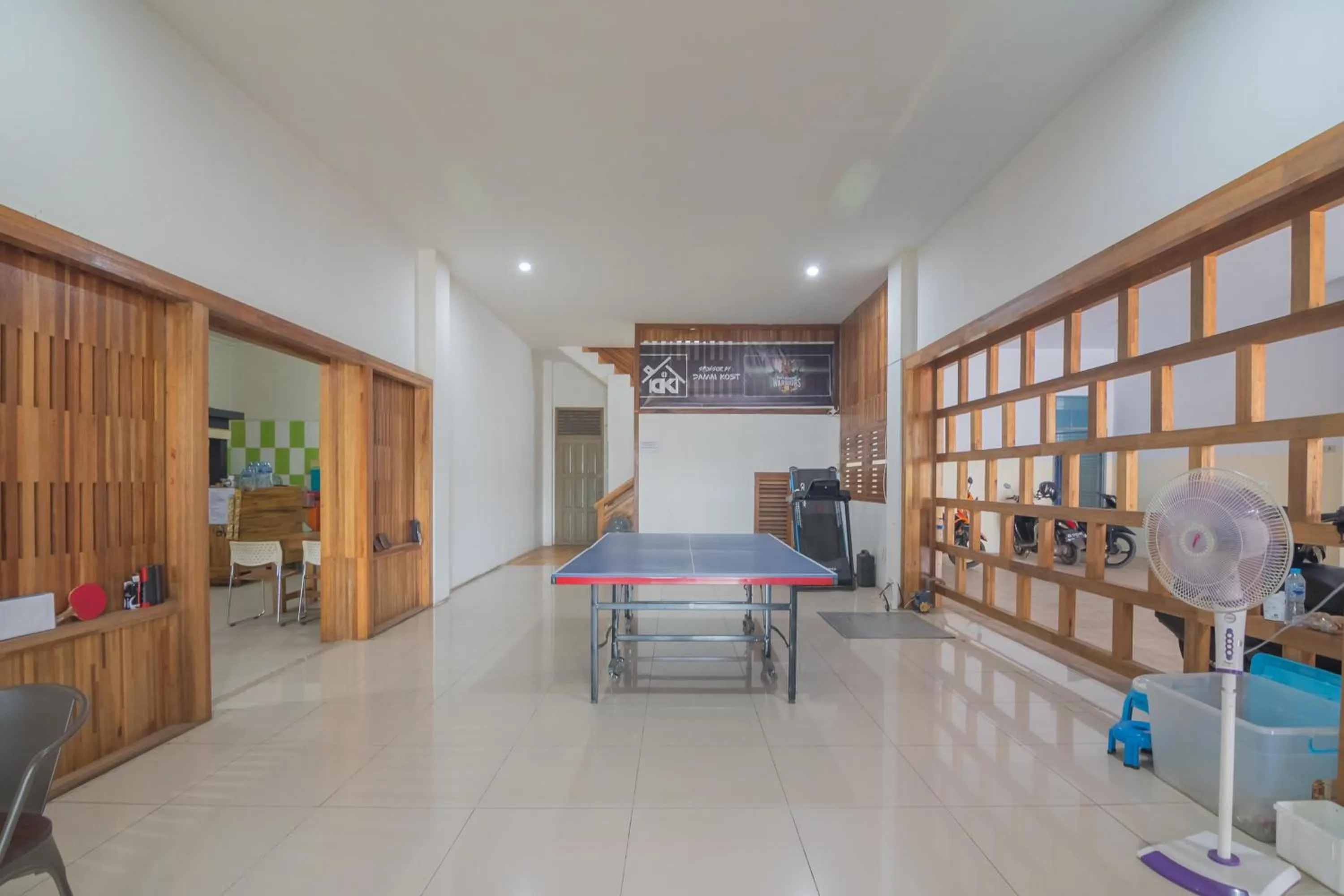 Area and facilities in RedDoorz near Gajah Mada Pontianak