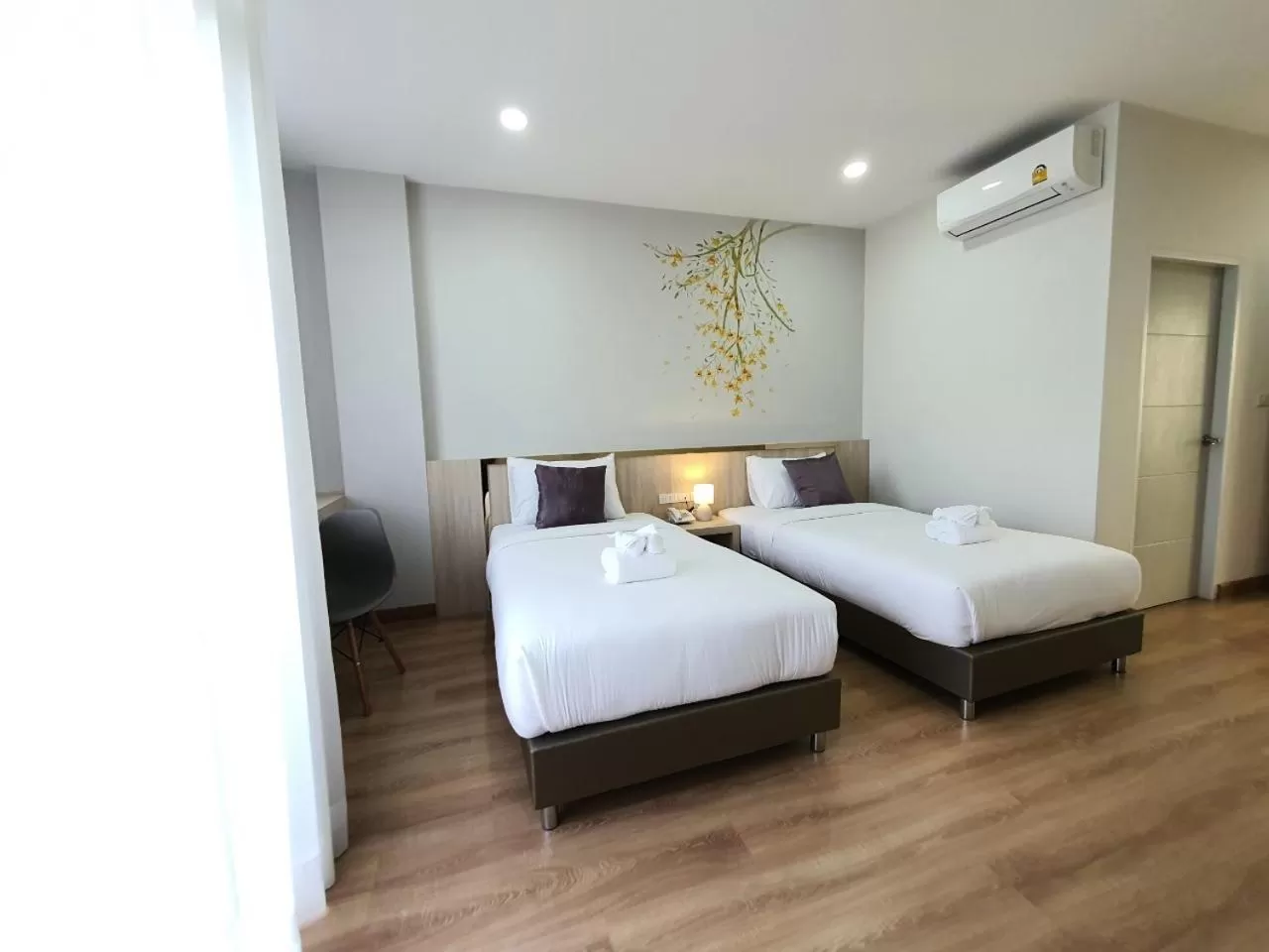 Bedroom, Bed in Lueangchan Orchid Hotel