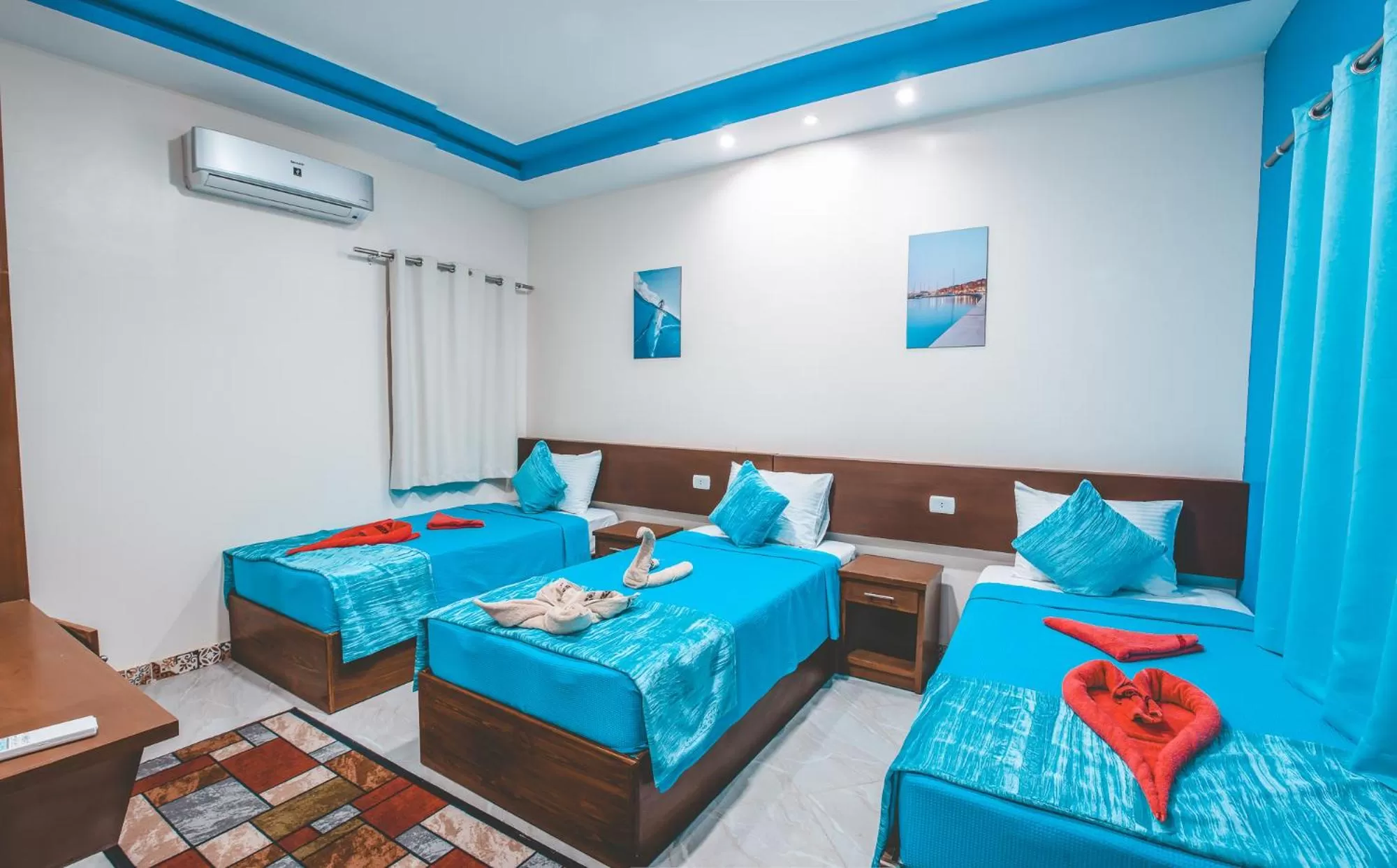 Bed in Seaview Panorama Boatel