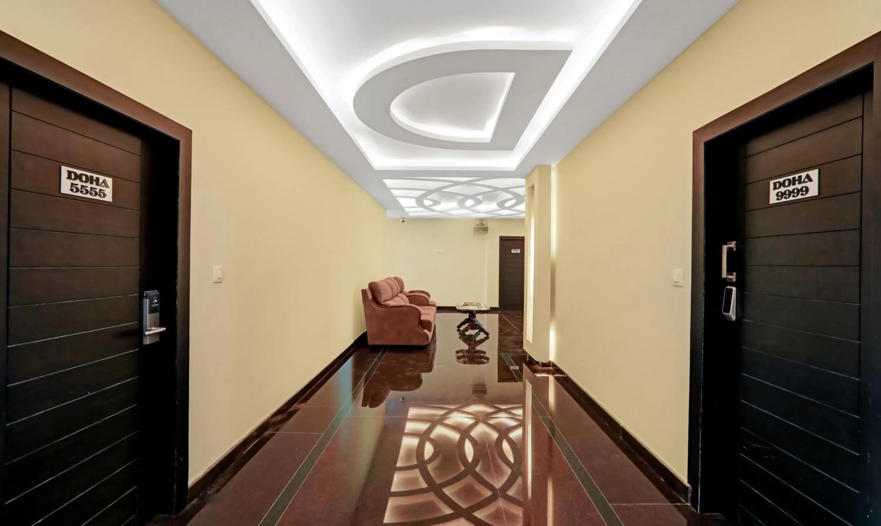 Seating area in Treebo Doha King