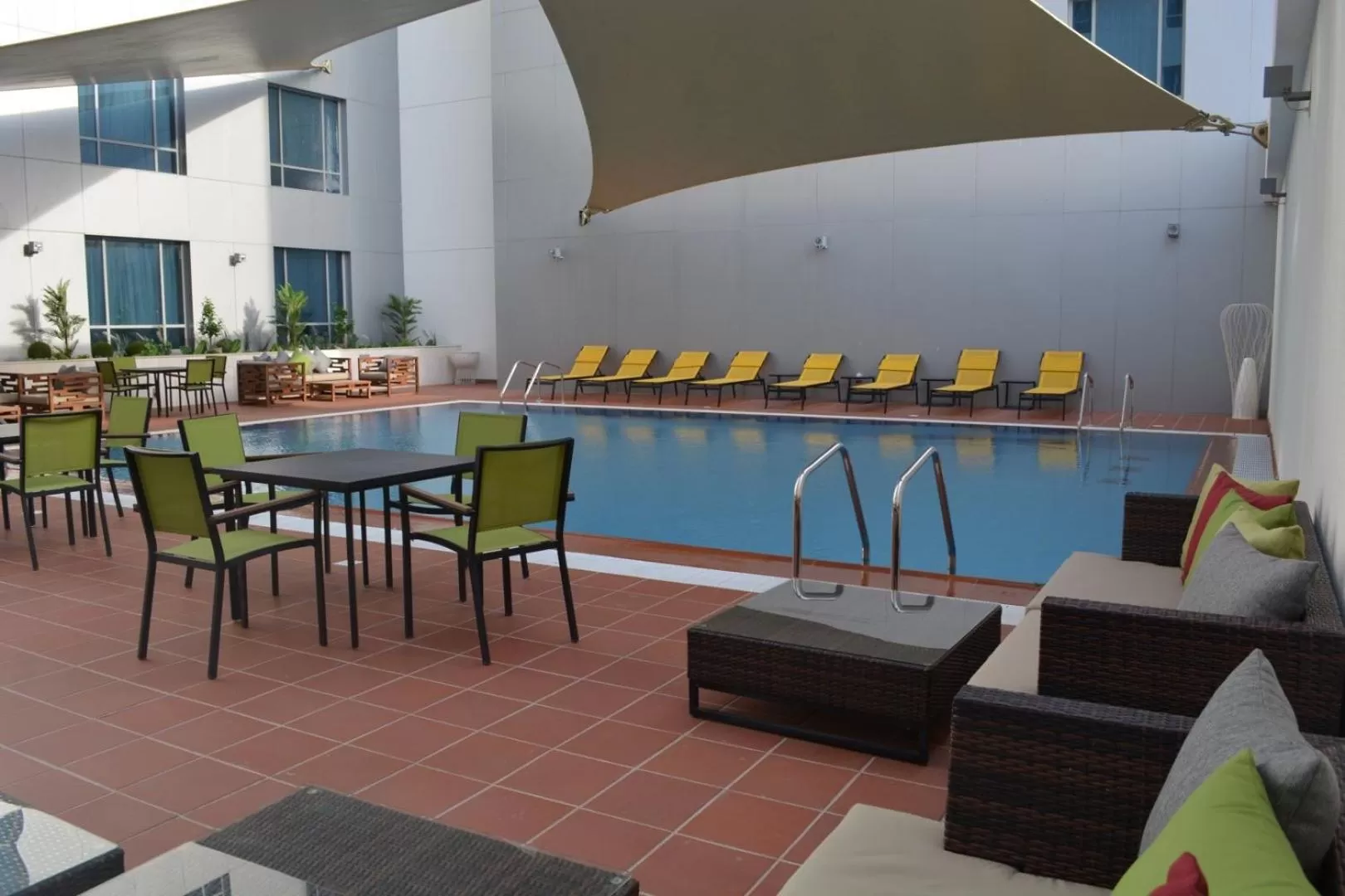 Swimming pool in Adagio Jeddah City Center