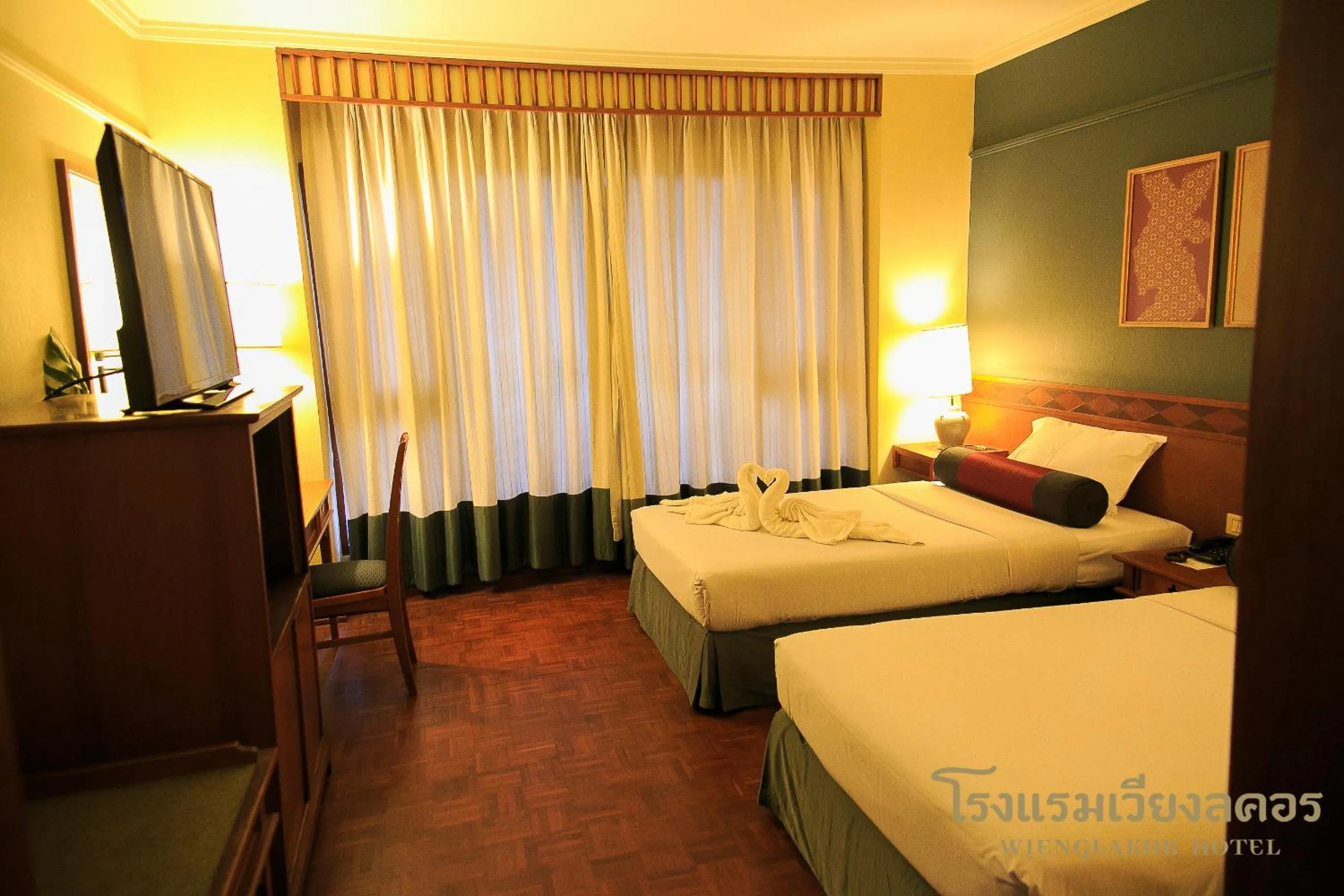 Superior Twin Room in Wienglakor Hotel Lampang