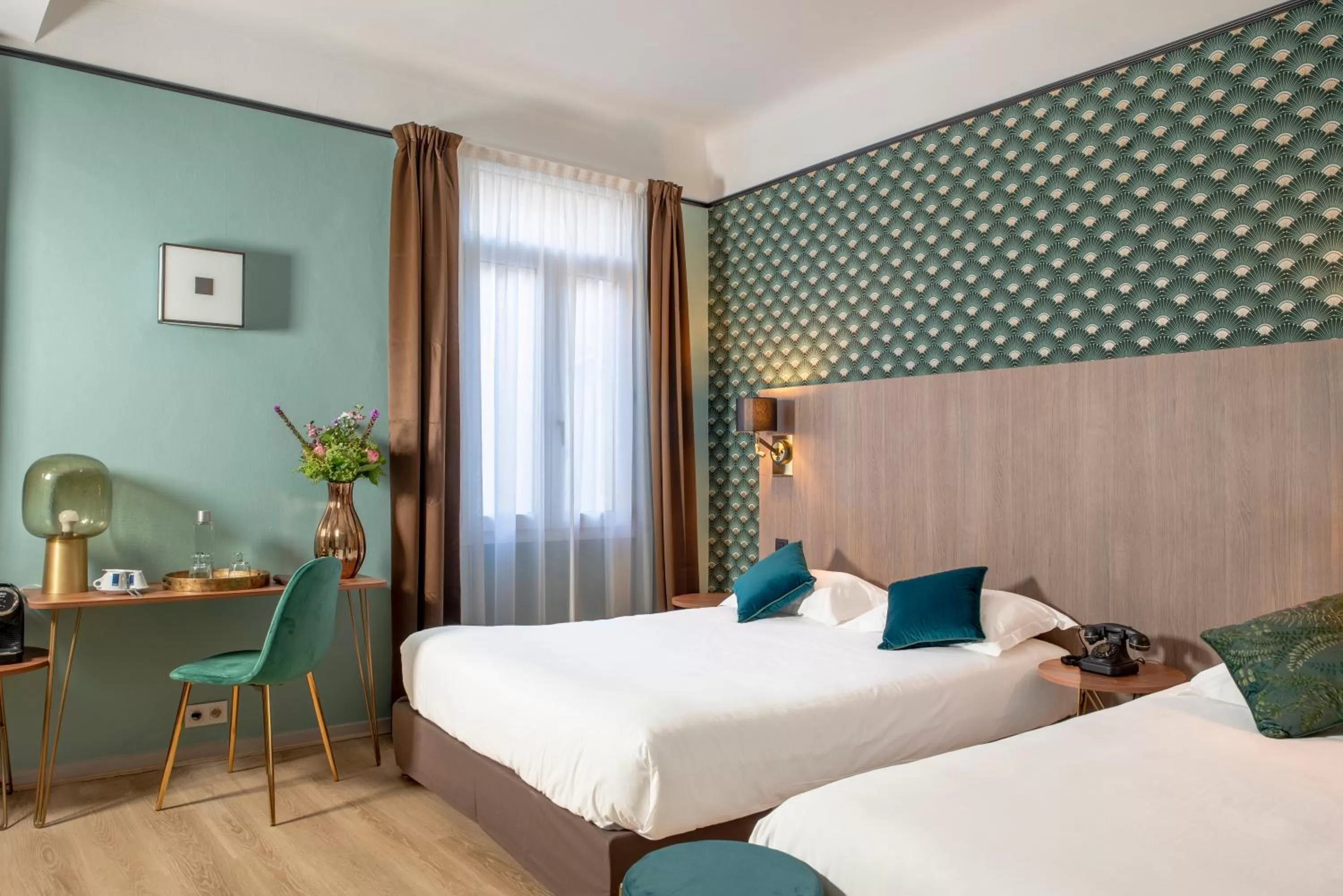 Bedroom, Bed in Hôtel Le Bristol