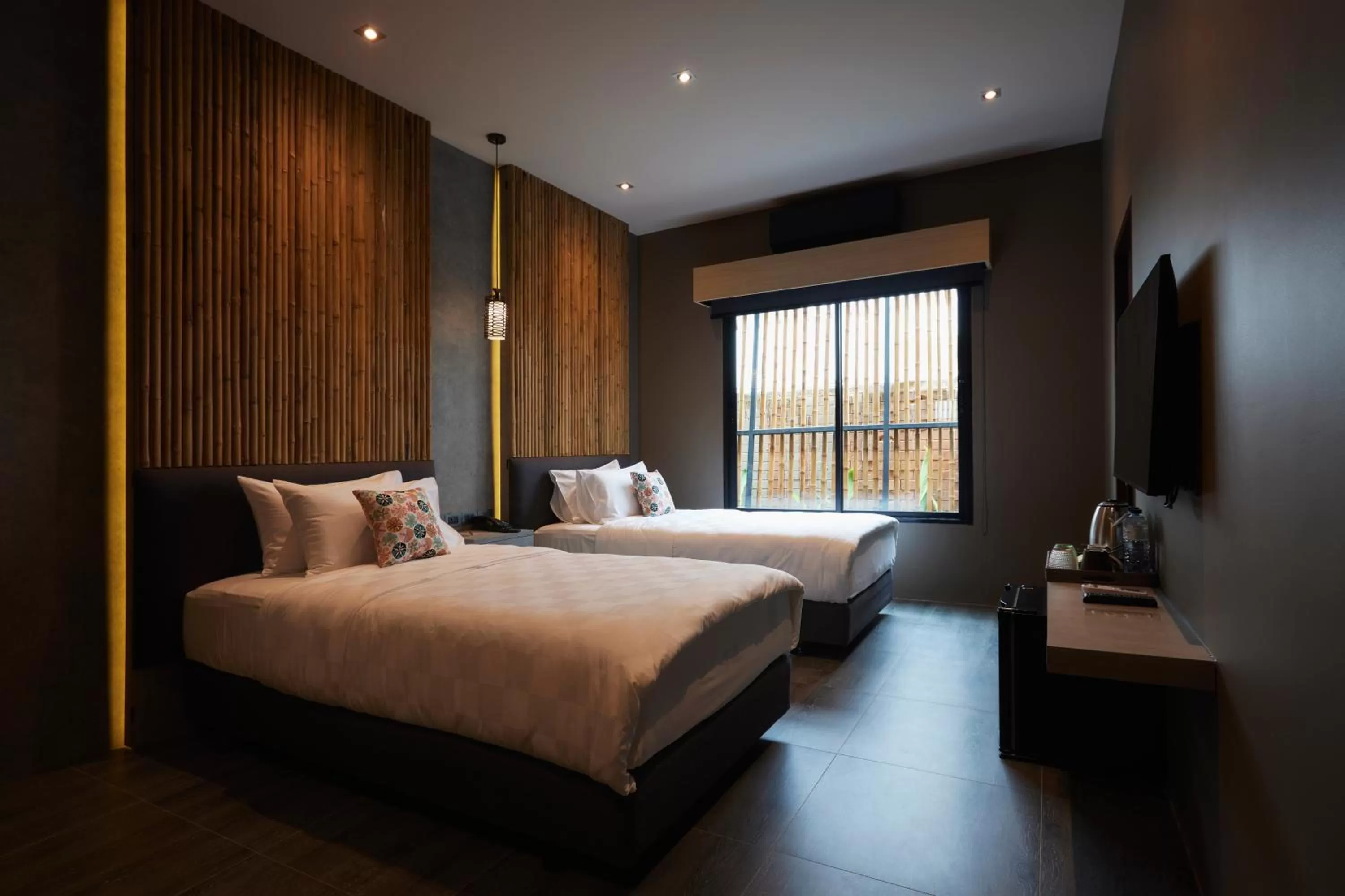 Photo of the whole room, Bed in Sand Dollar Boutique Hotel