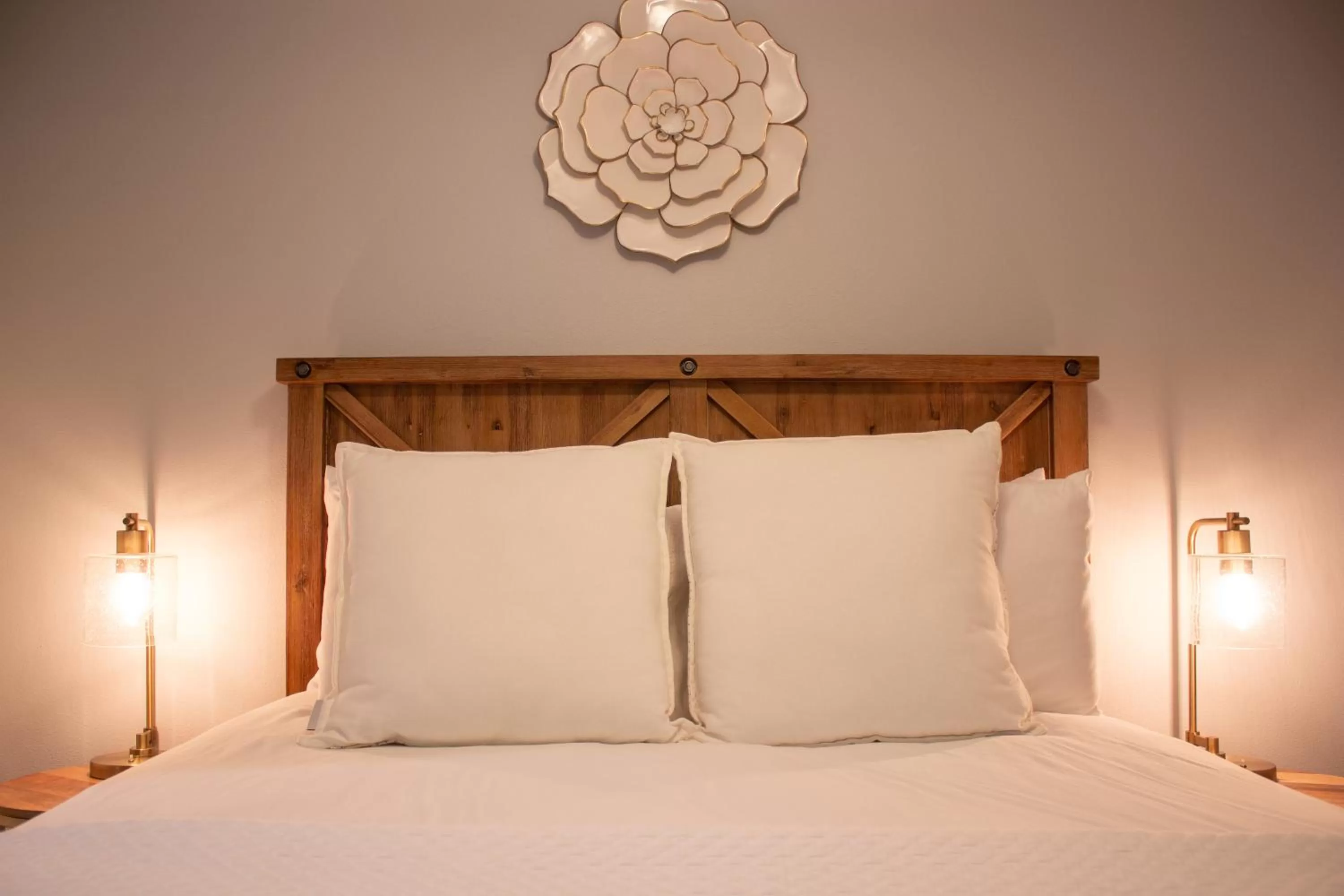 Bed in Douglas On Third