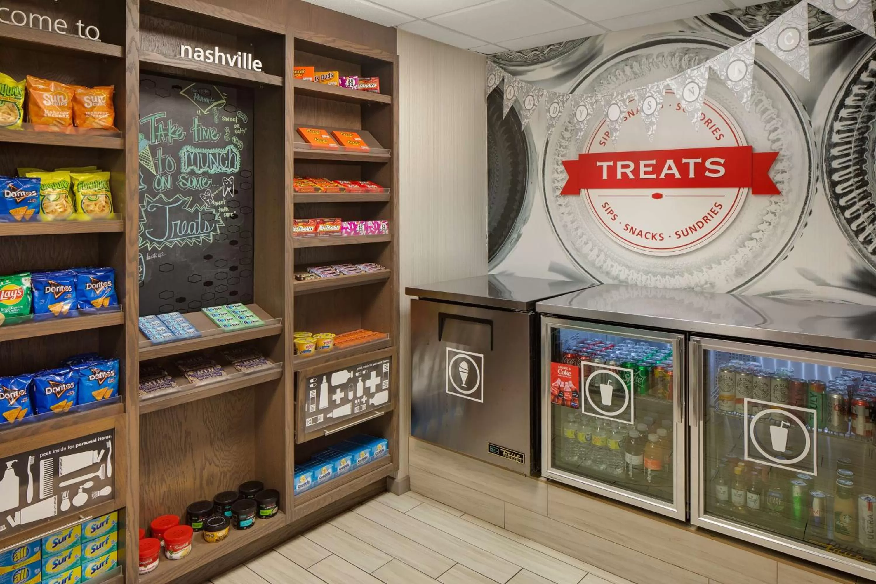 Restaurant/places to eat in Hampton Inn & Suites Nashville-Airport