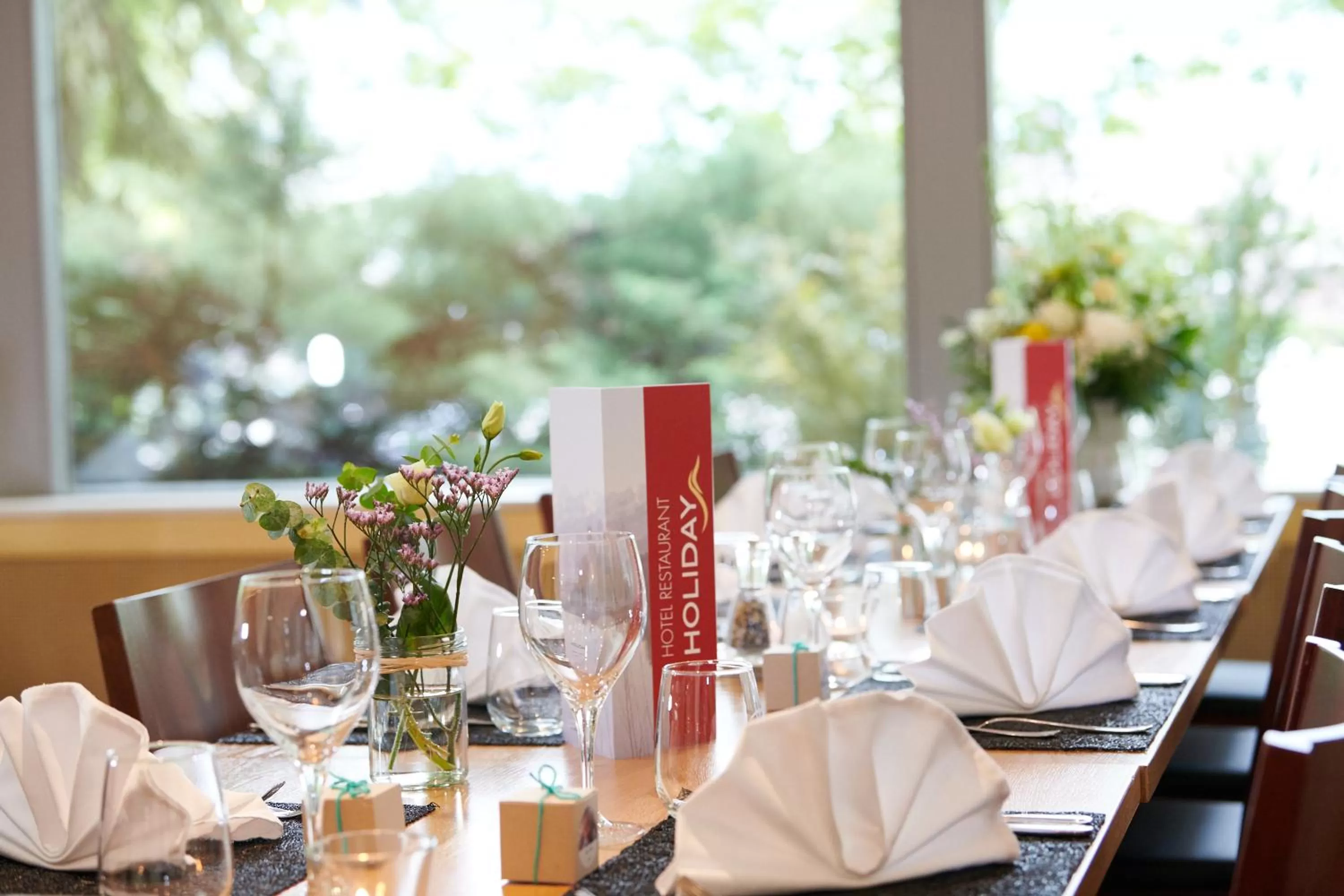 Restaurant/places to eat in Hotel Holiday Thun