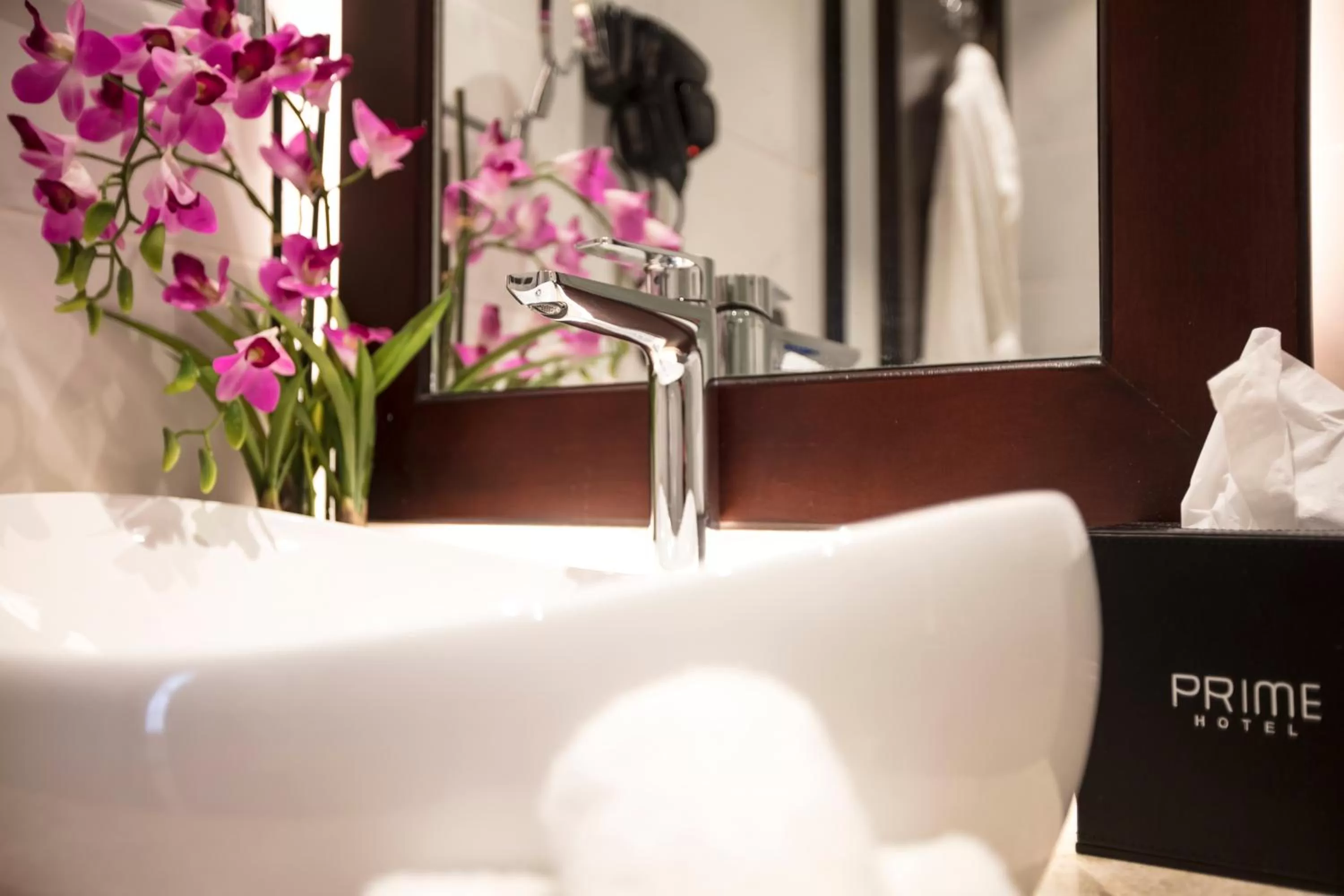 Toilet in Prime Al Hamra Hotel