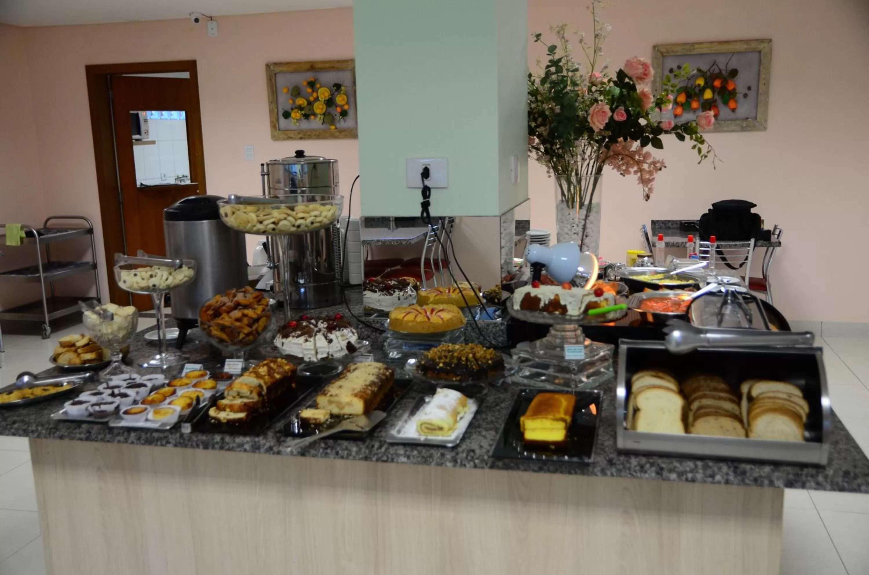 Buffet breakfast in Hotel Capital