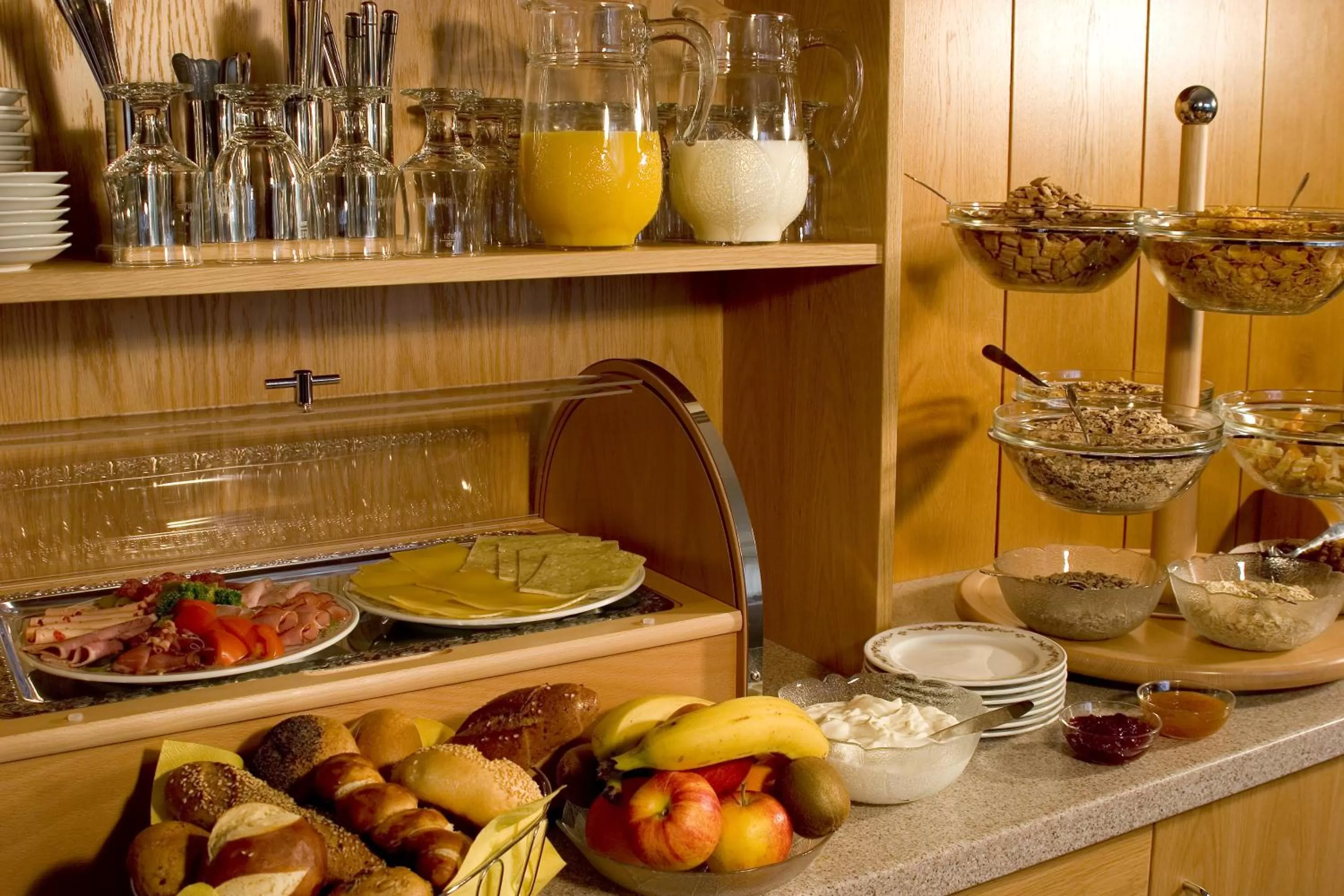 Breakfast, Food in Kurhotel Dornröschen