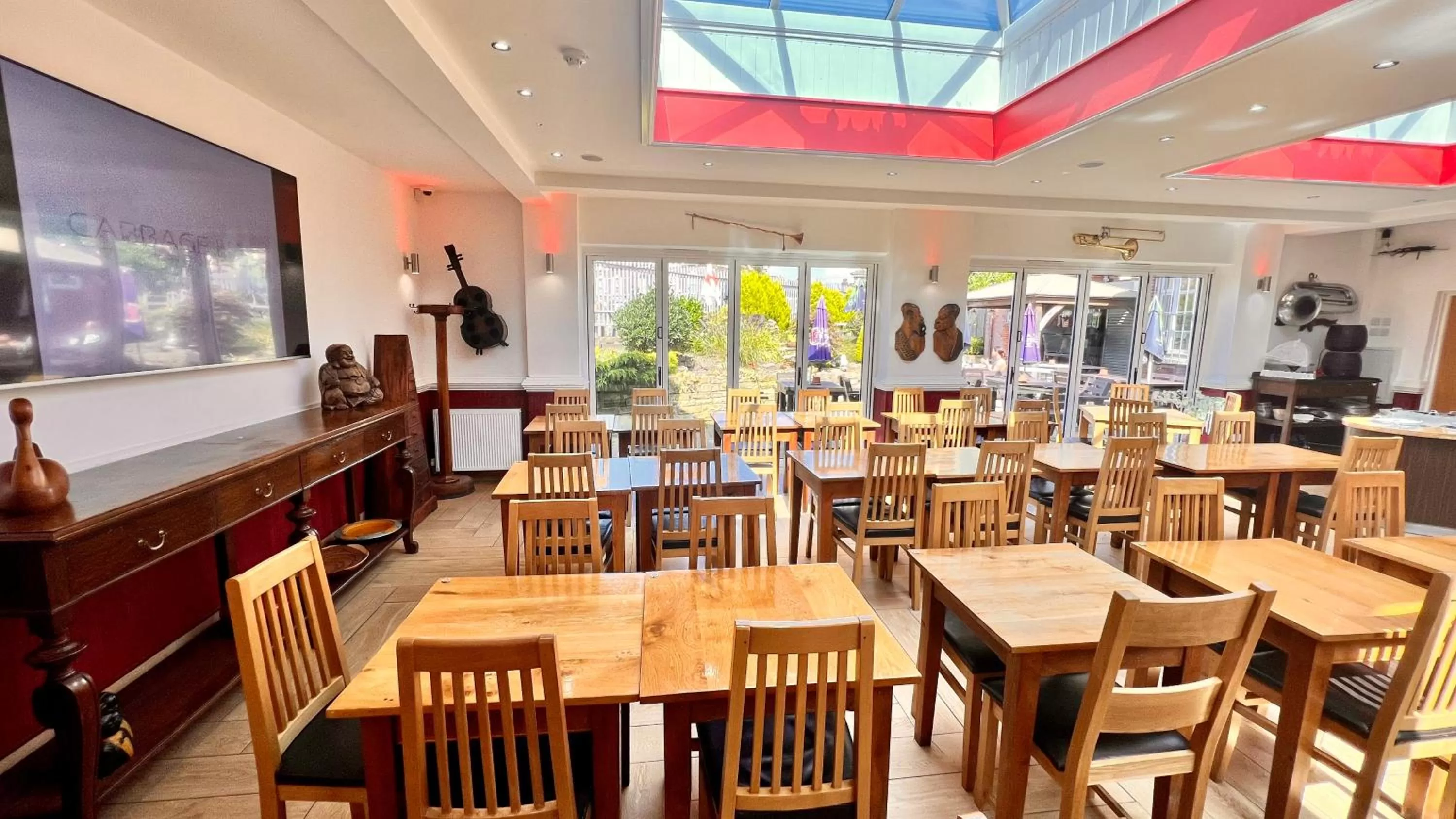 Restaurant/places to eat in The Cabbage Hall Hotel