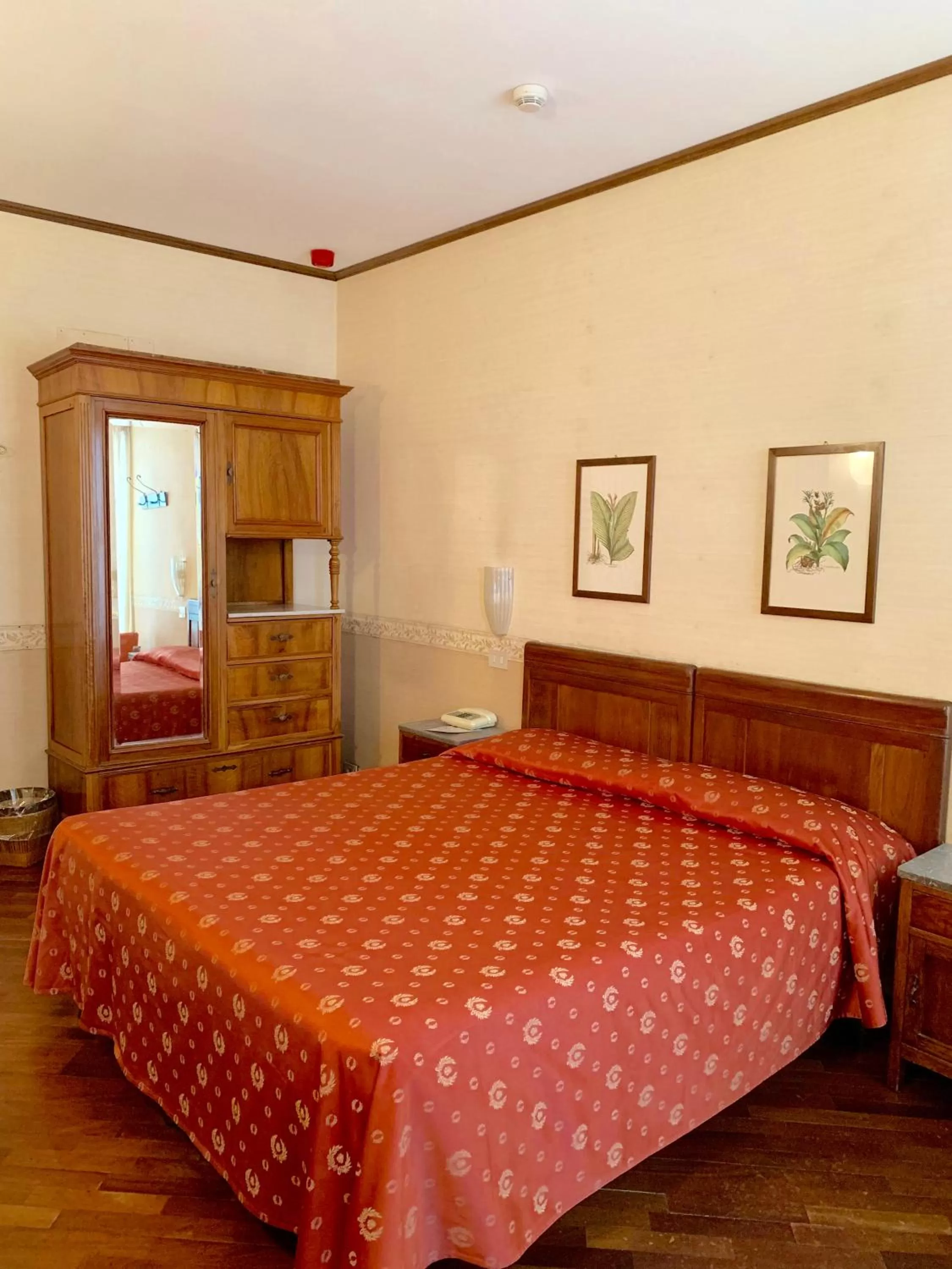 Bed in Hotel La Calcina