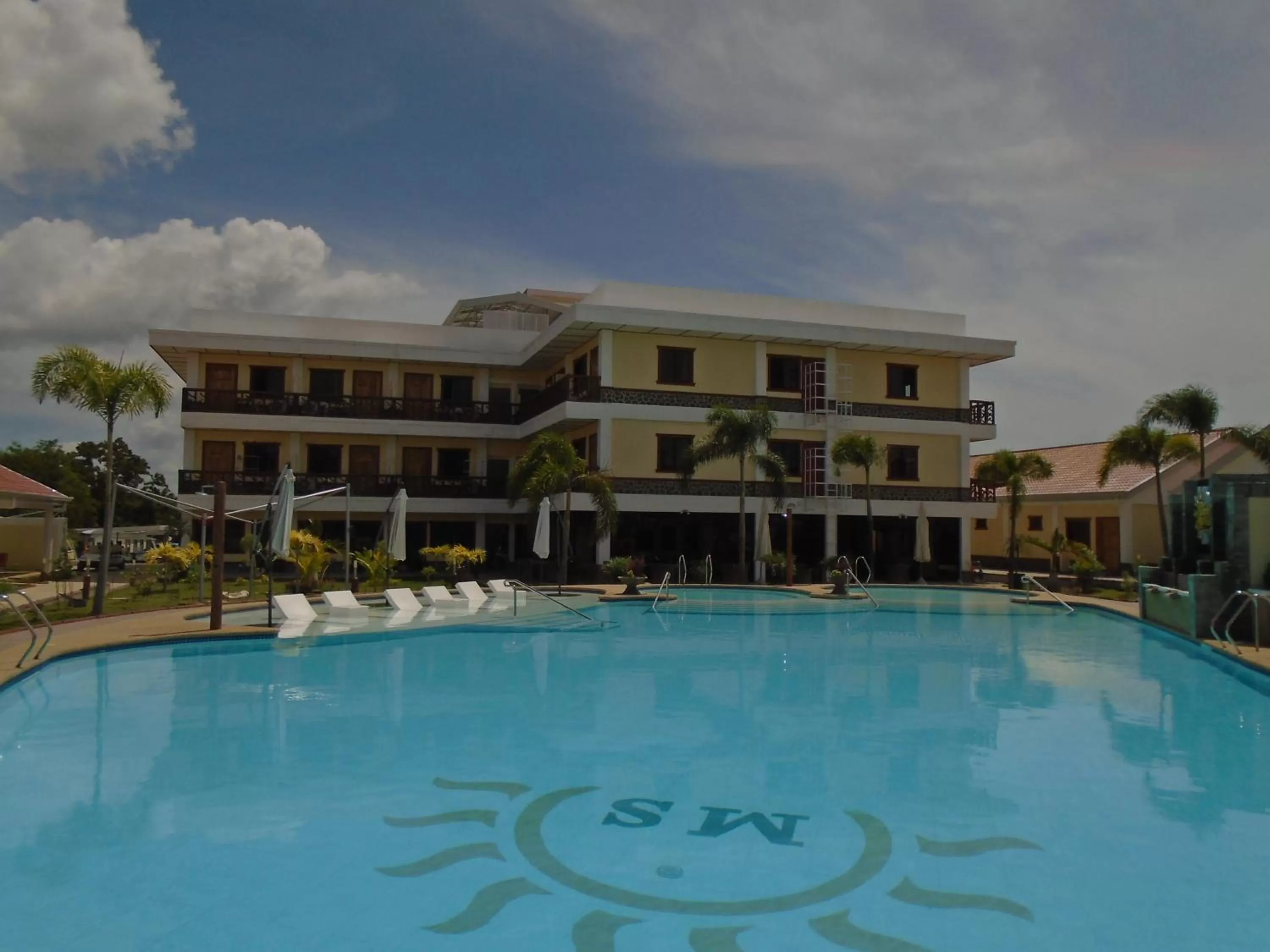 Restaurant/places to eat, Property Building in Jugalis Hotel and Restaurant