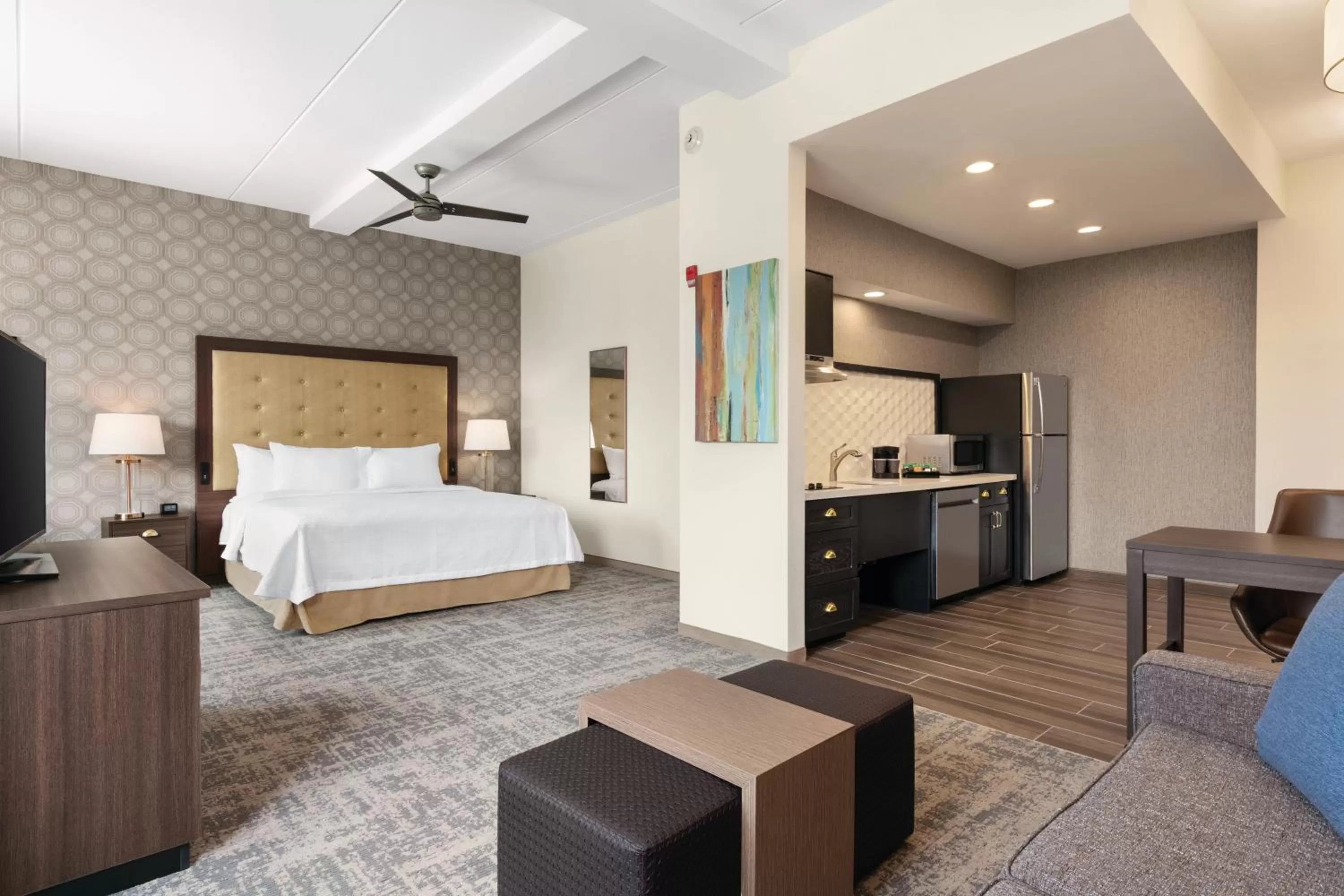 King Suite - Mobilty/Hearing Accessible in Homewood Suites By Hilton Horsham Willow Grove