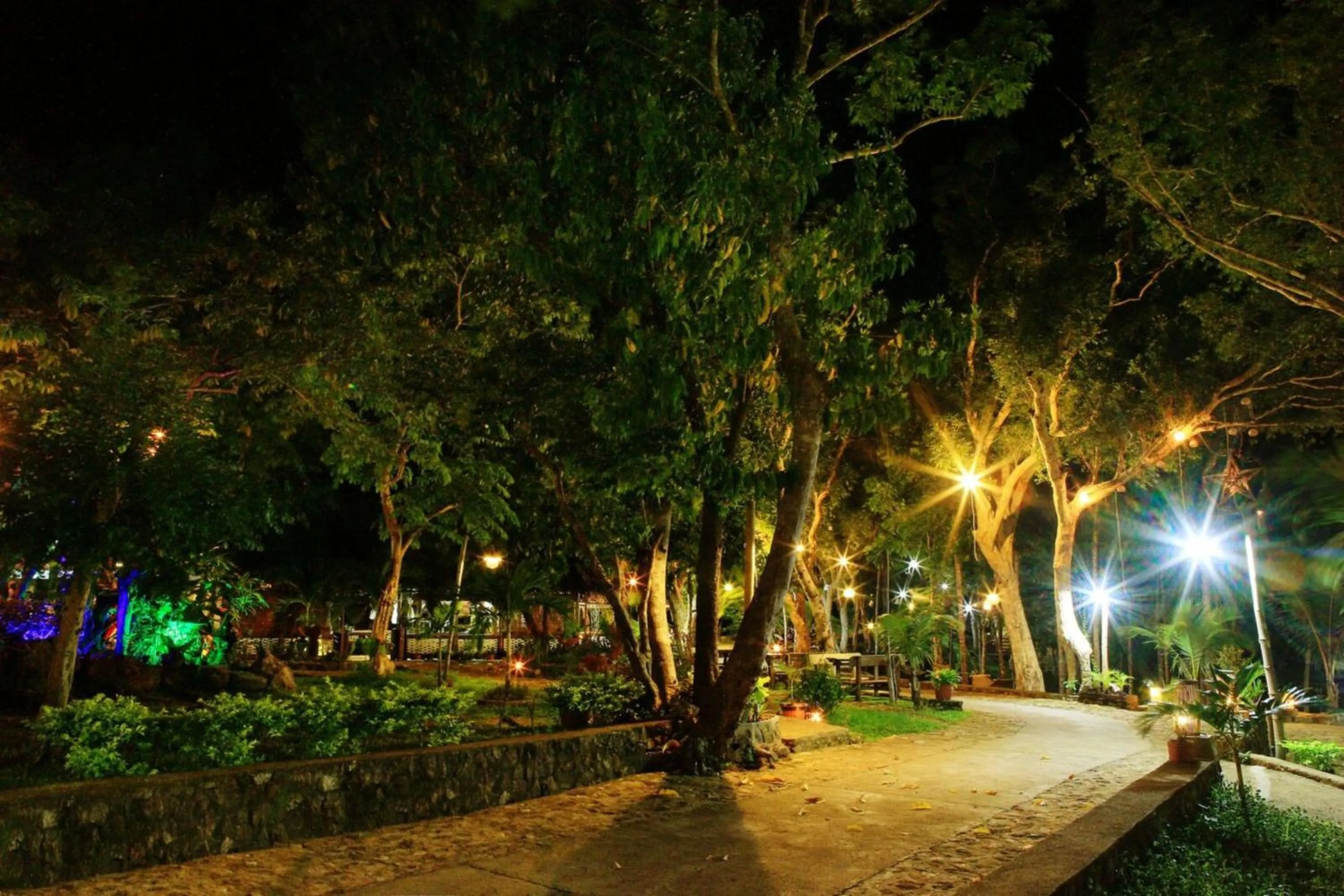 Garden in Villa Khadine Grand Vista Resort