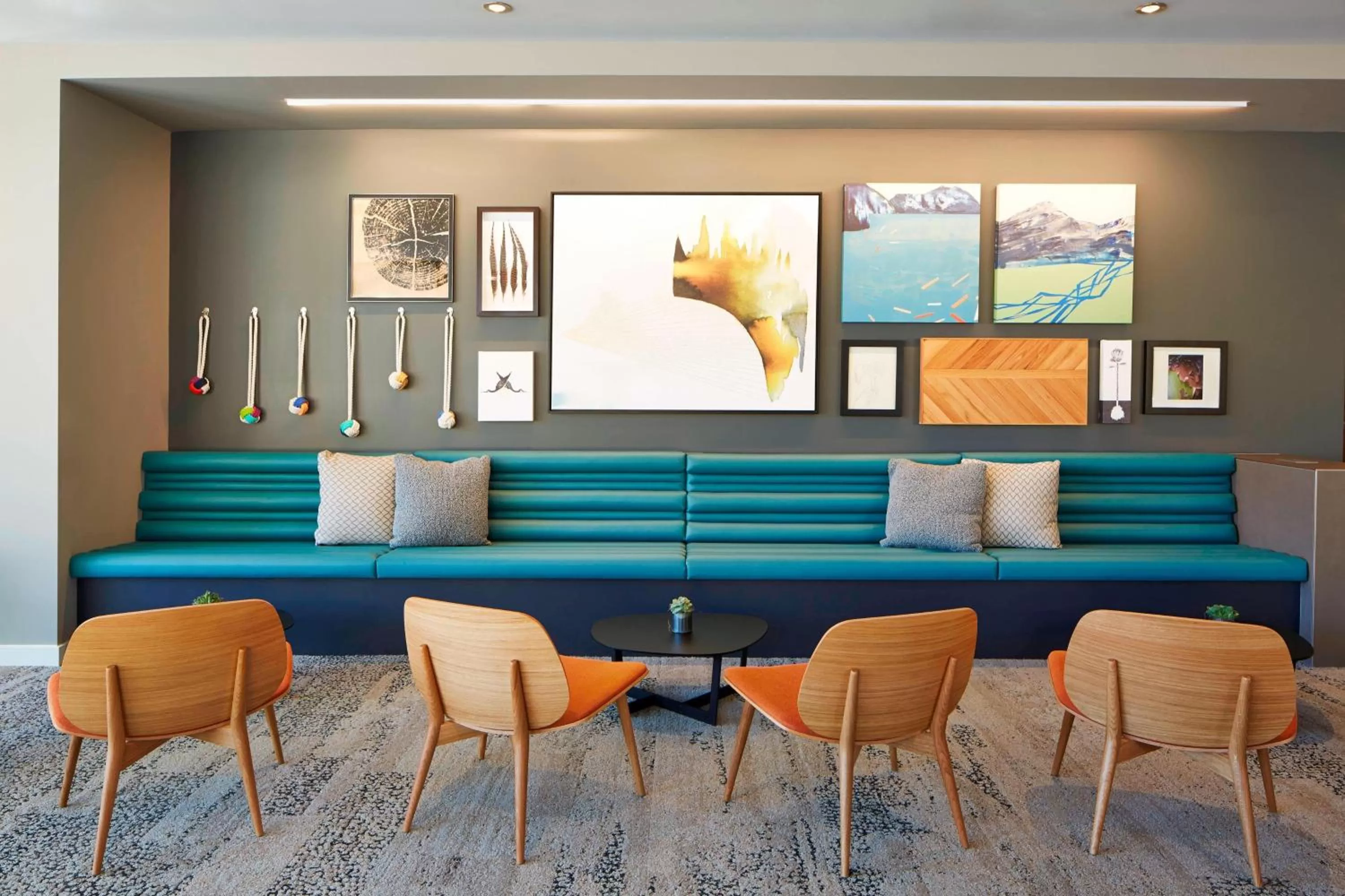 Restaurant/places to eat in Element Seattle Redmond