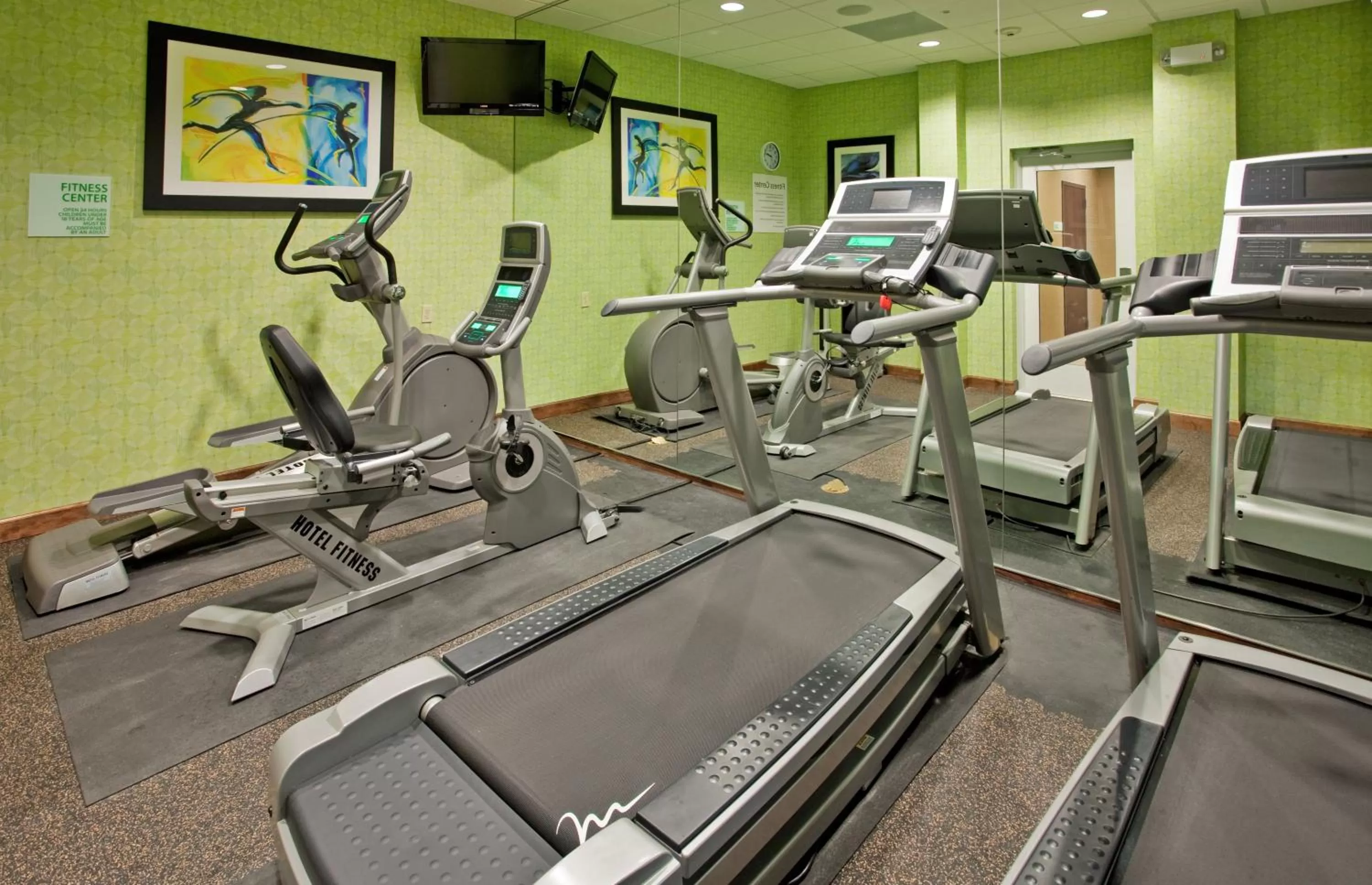 Fitness centre/facilities in Holiday Inn Columbia East by IHG