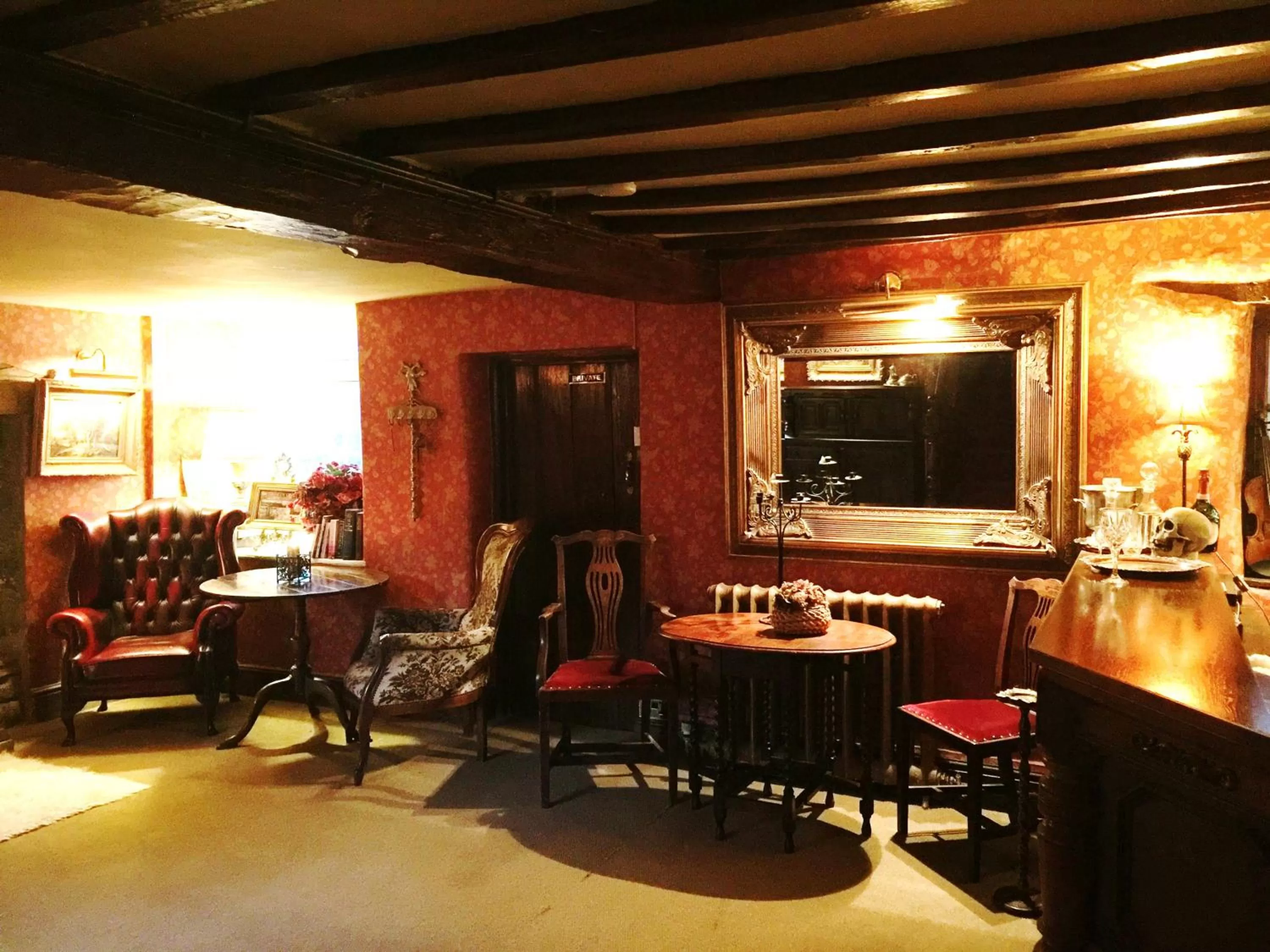 Lounge or bar, Restaurant/Places to Eat in Glyn Isa Country House B&B and self catering Lodge