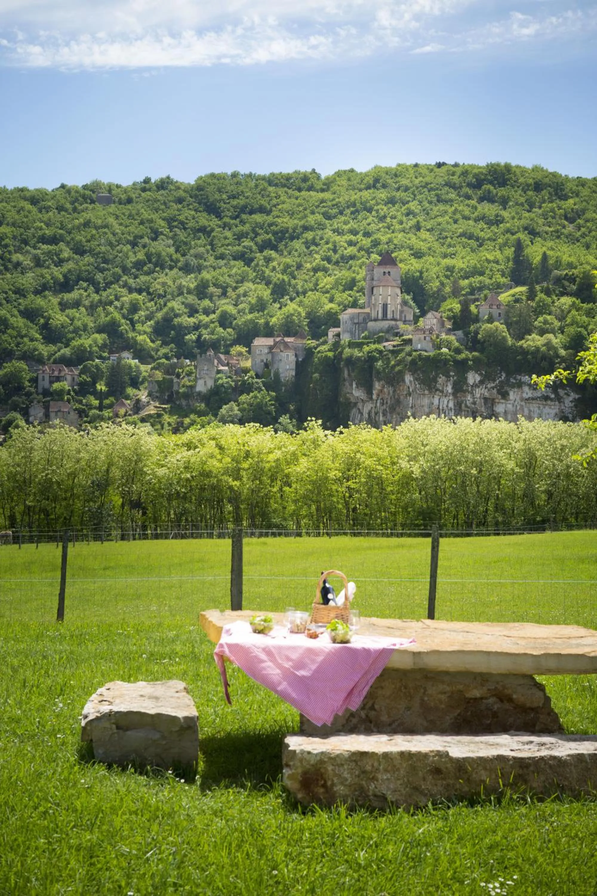 Spring in Hôtel-Spa Le Saint Cirq