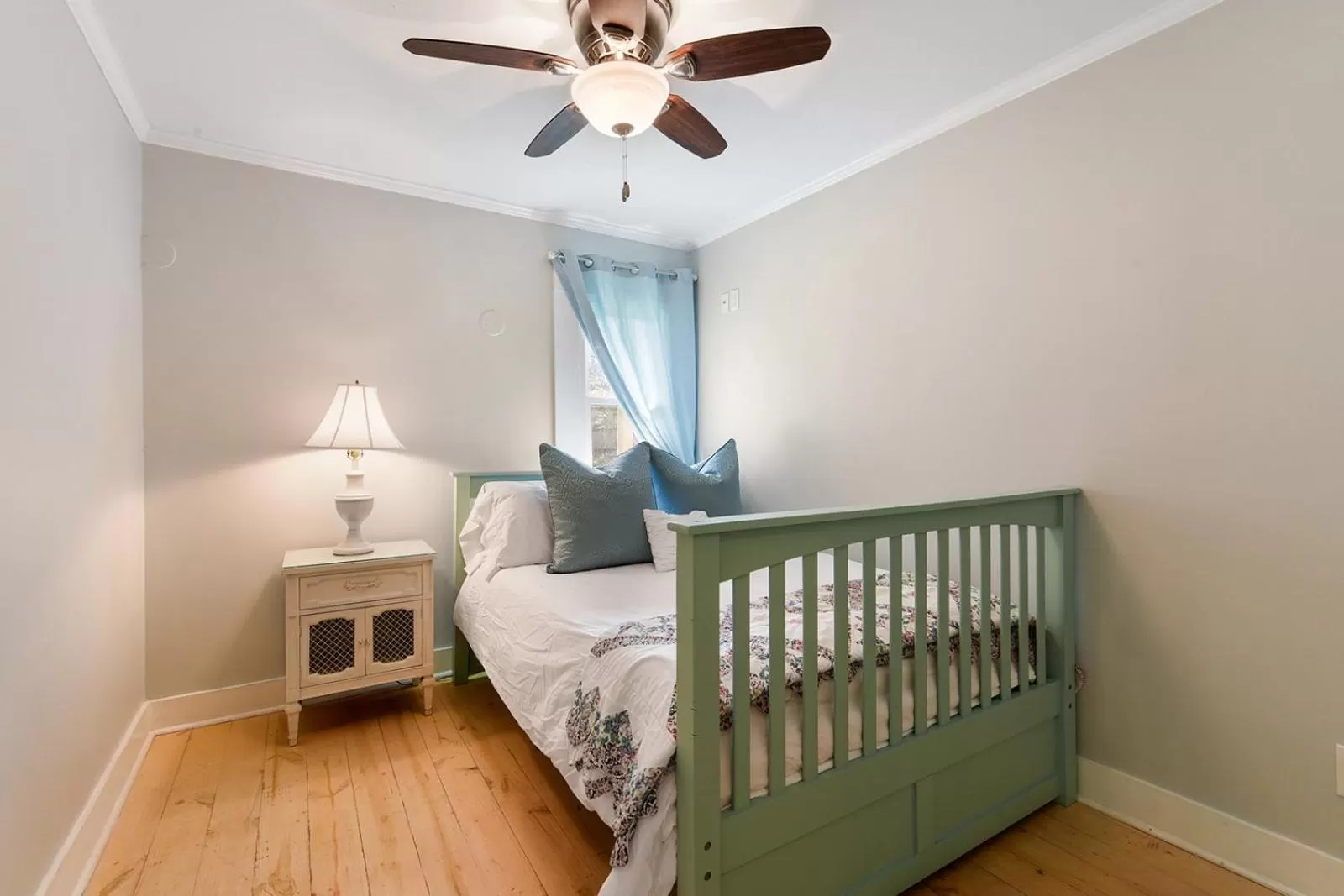 Bedroom, Bed in T'Frere's Bed & Breakfast