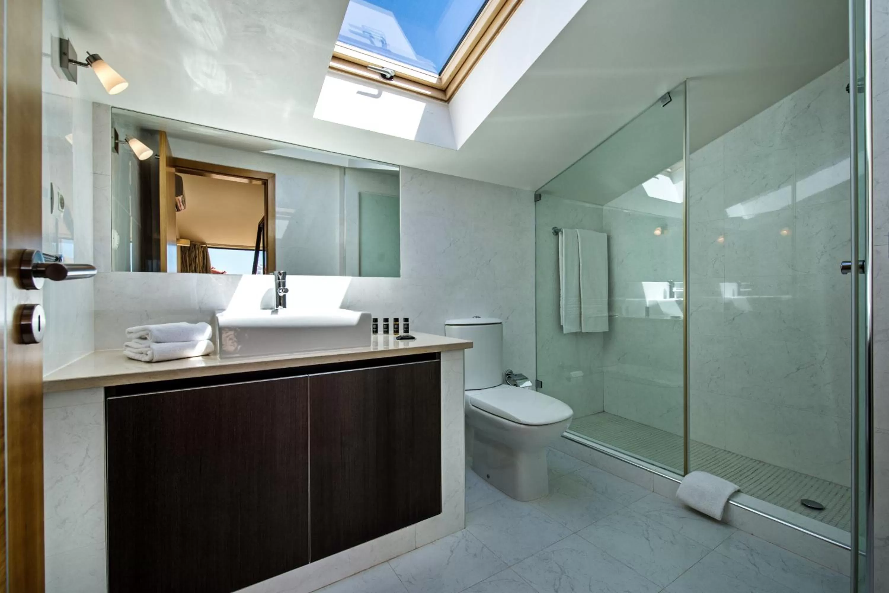 Bathroom in Baia da Luz Resort