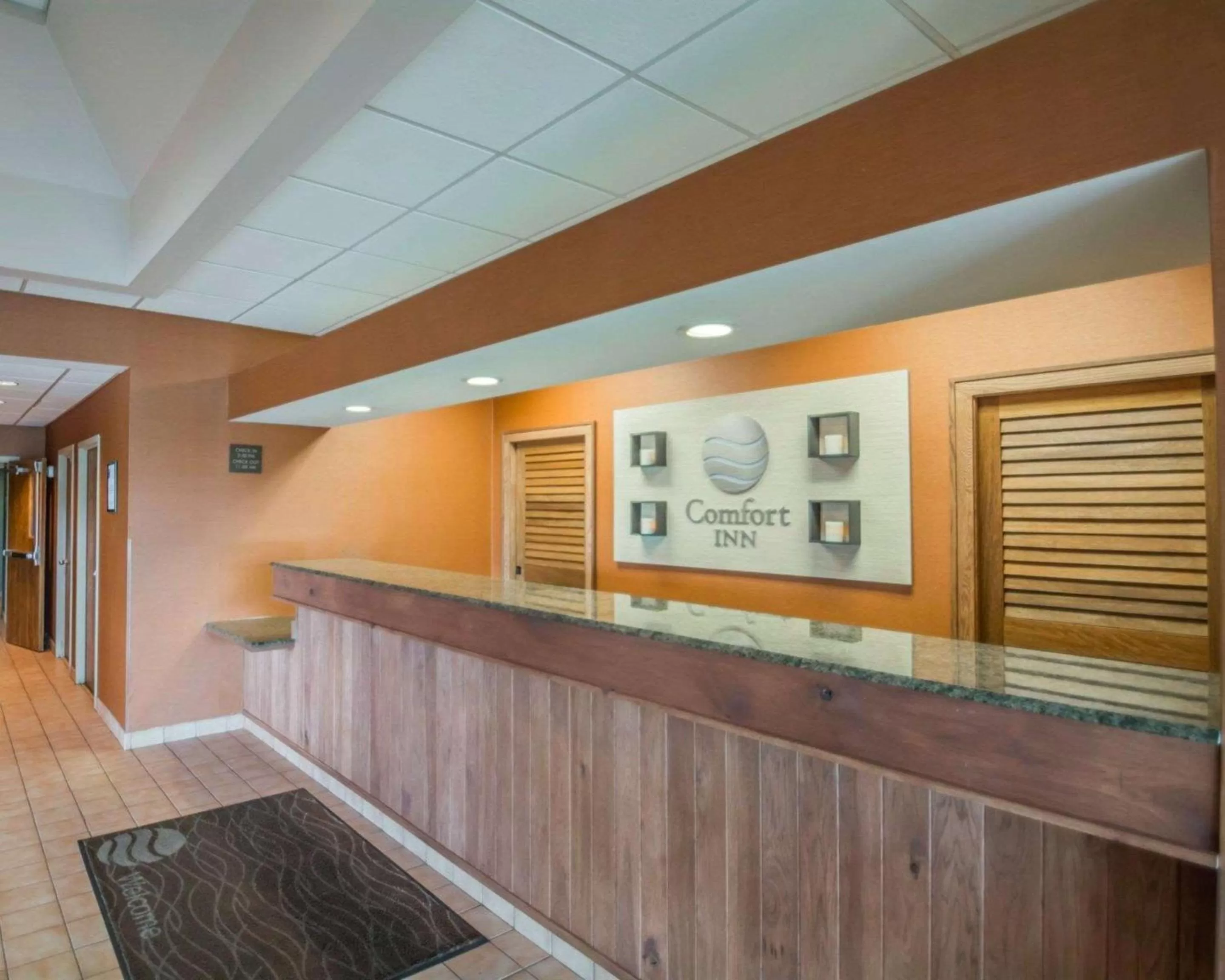 Lobby or reception in Comfort Inn - NYS Fairgrounds